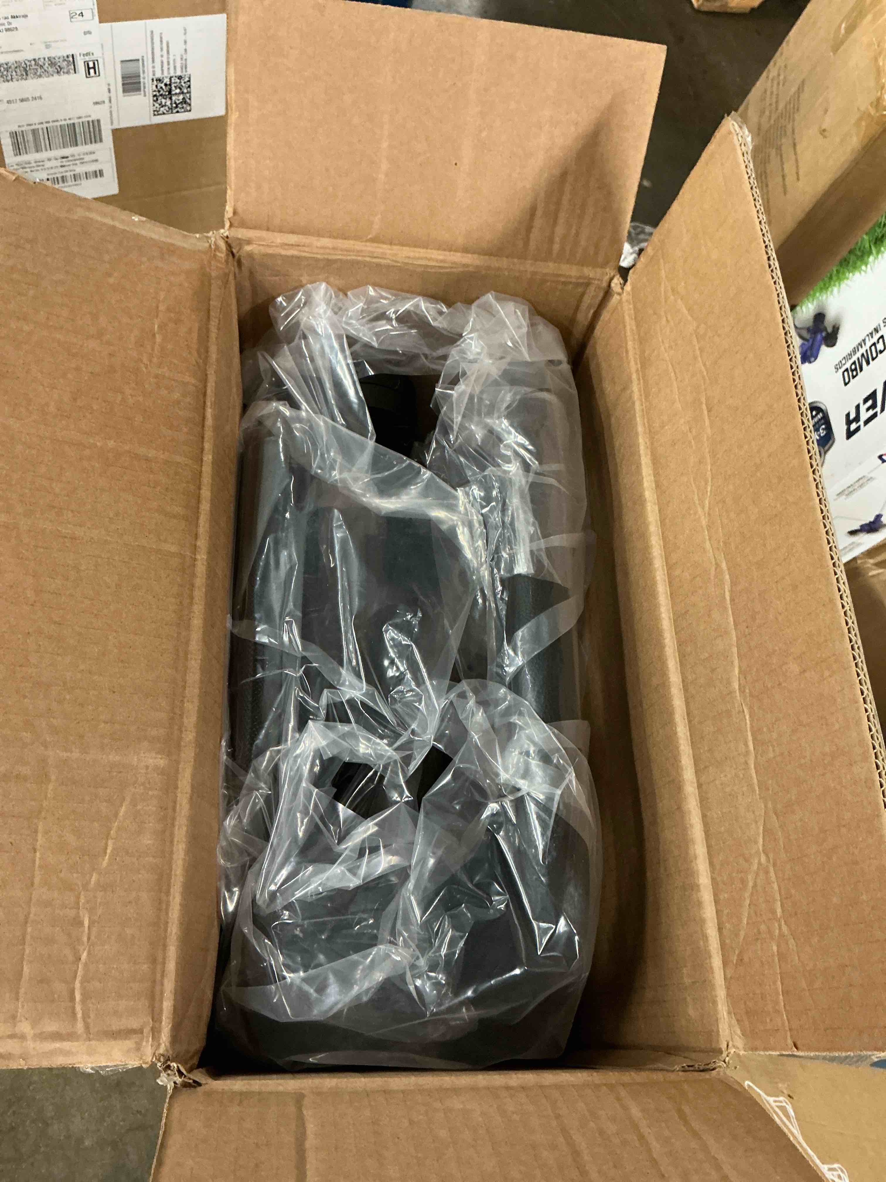https://s3.amazonaws.com/lotting-images-prod/EmanualPiazza/PNK5154180_1783443683572.jpeg