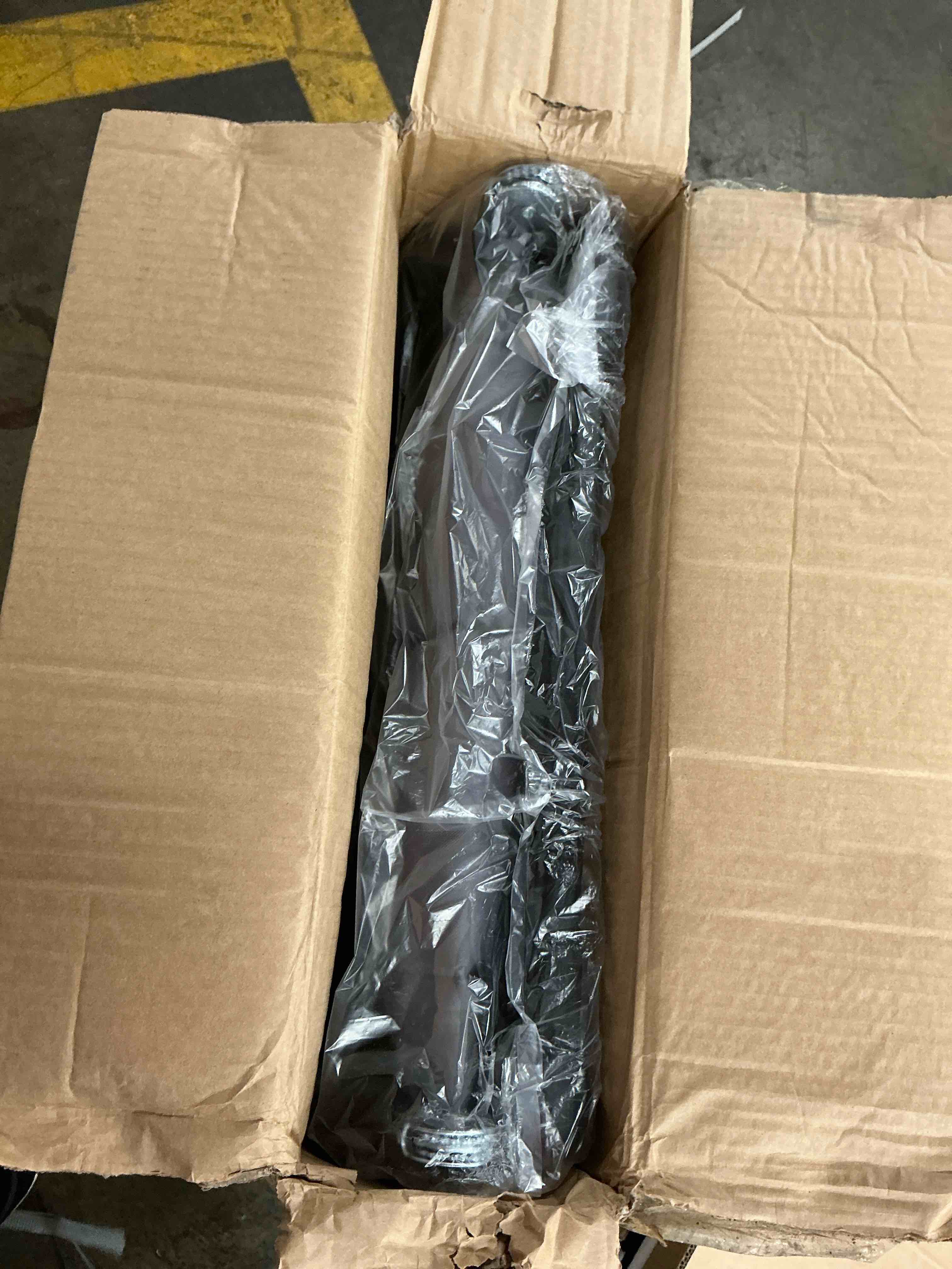 https://s3.amazonaws.com/lotting-images-prod/EmanualPiazza/PNK5154181_1783443565354.jpeg