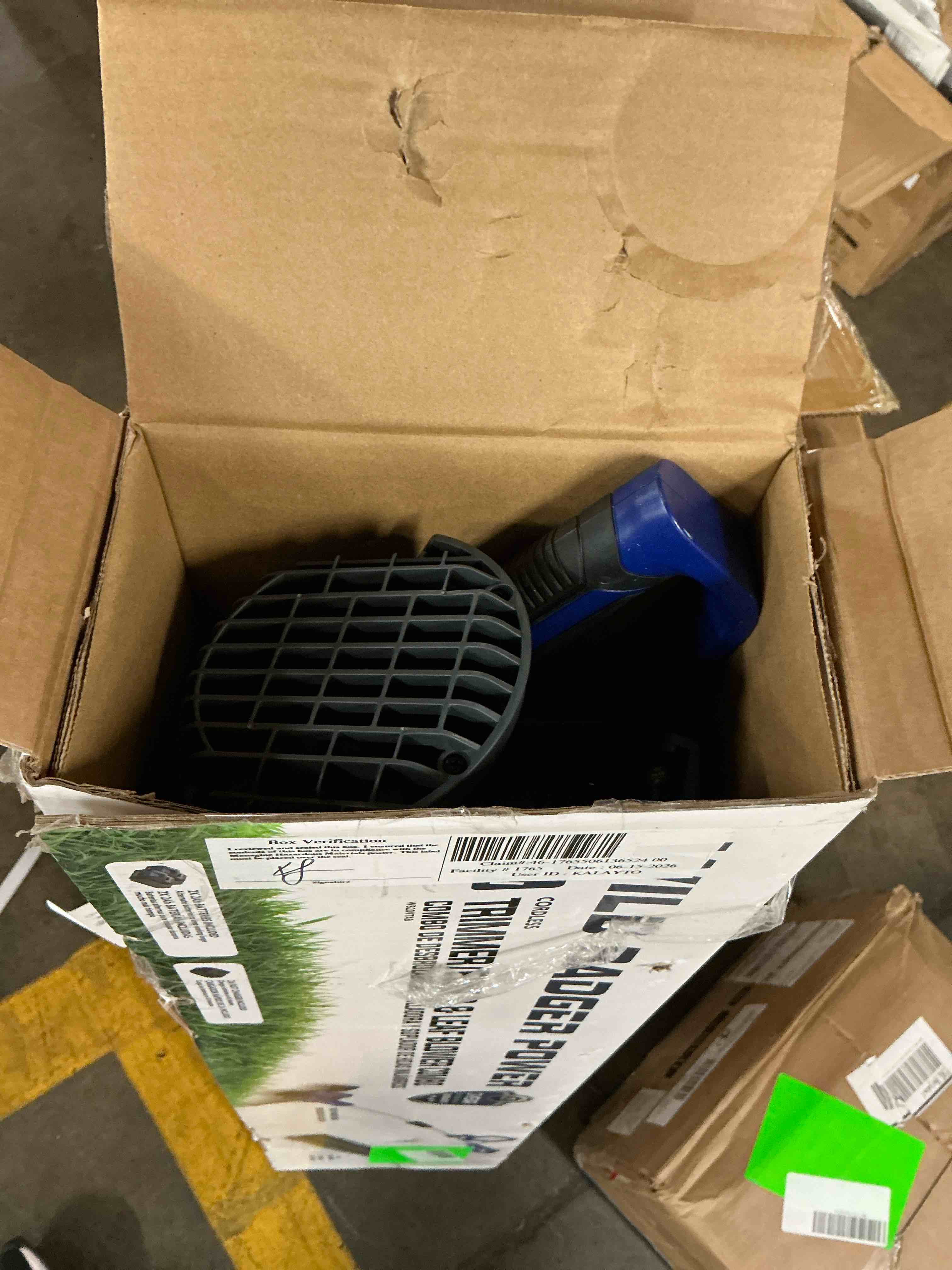 https://s3.amazonaws.com/lotting-images-prod/EmanualPiazza/PNK5154182_1783443454965.jpeg