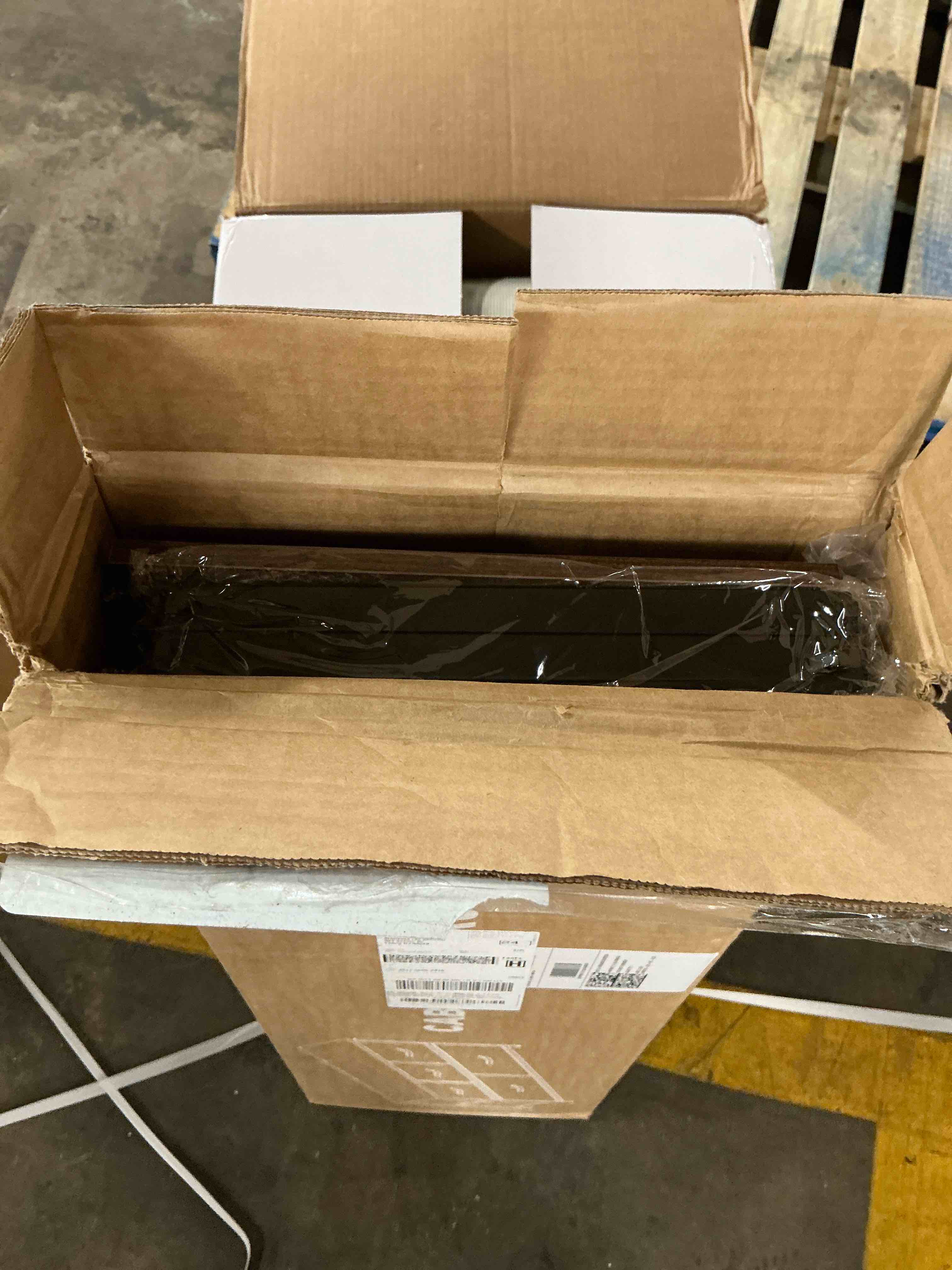 https://s3.amazonaws.com/lotting-images-prod/EmanualPiazza/PNK5154183_1783443220154.jpeg
