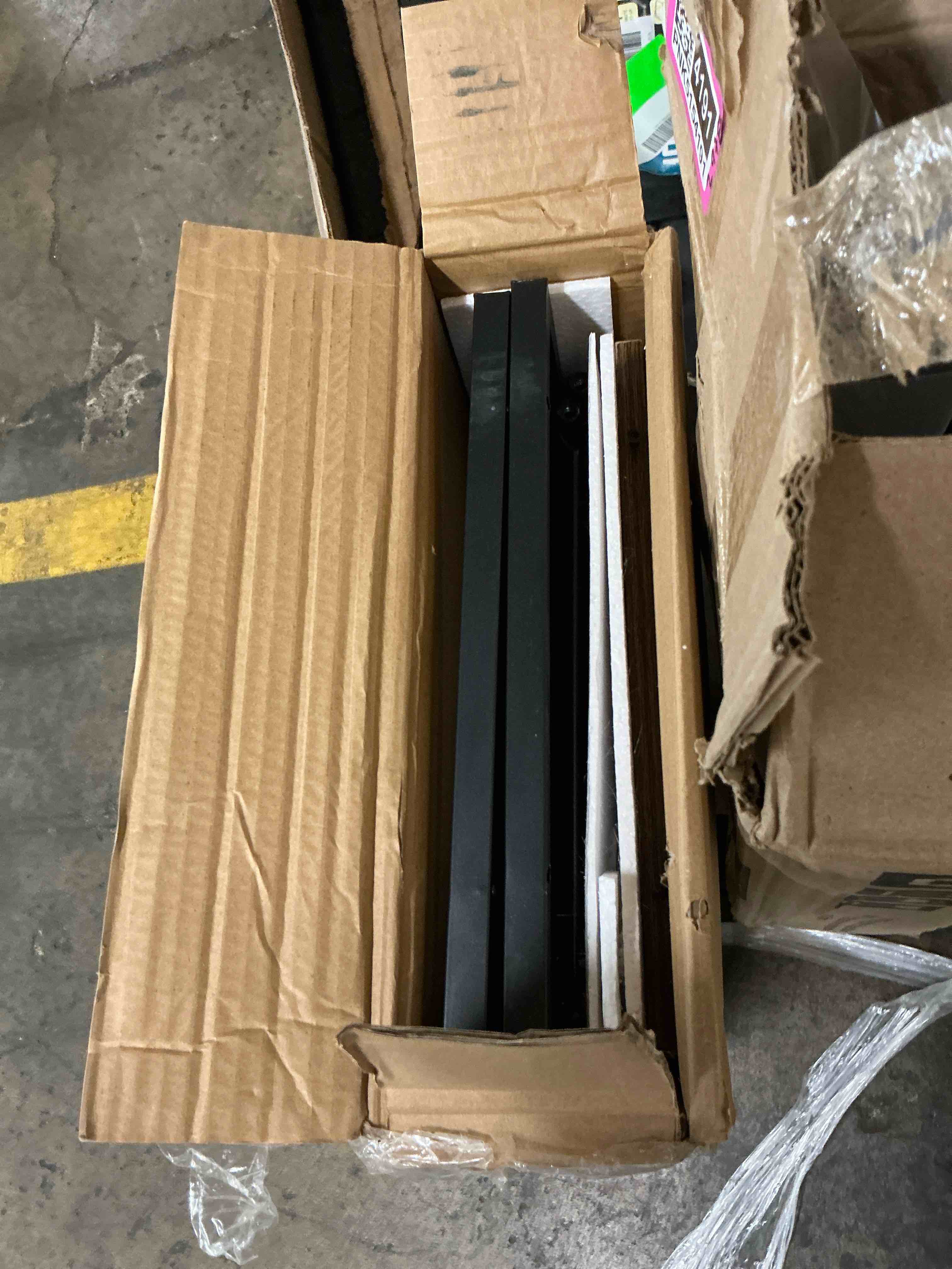 https://s3.amazonaws.com/lotting-images-prod/EmanualPiazza/PNK5154190_1783442160455.jpeg