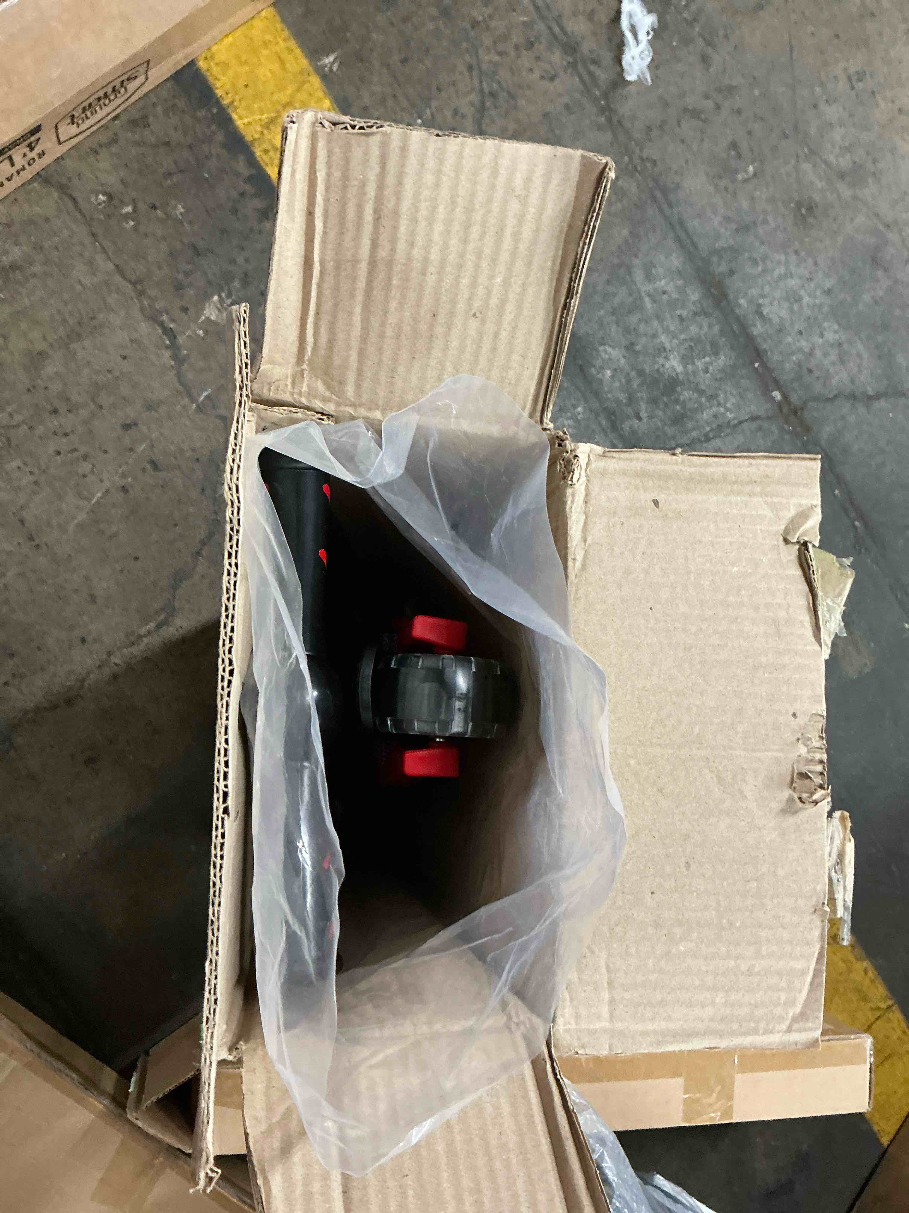 https://s3.amazonaws.com/lotting-images-prod/EmanualPiazza/PNK5154191_1783441778859.jpeg