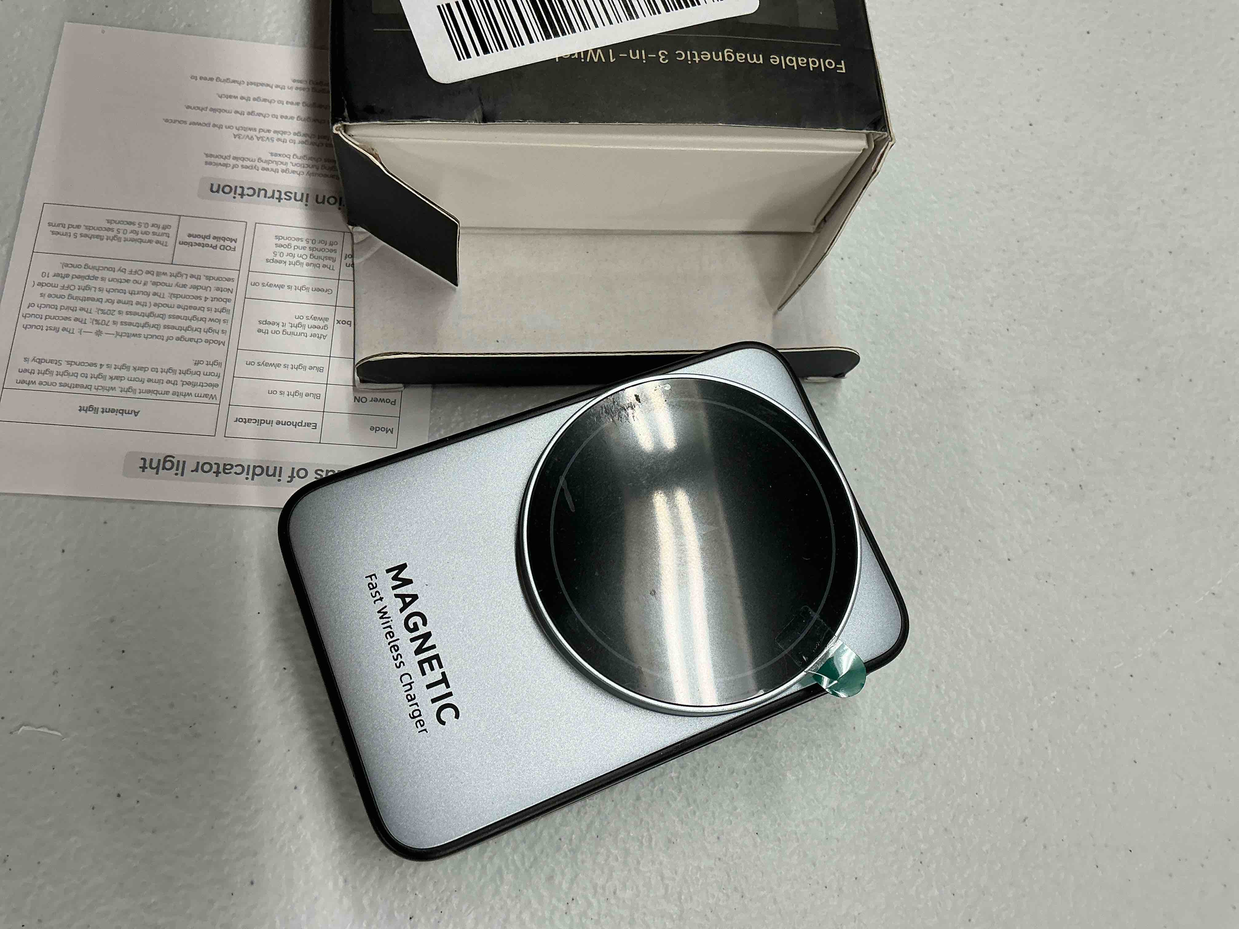 Condition photo showing Good Condition for 2026 upgraded 3-in-1 wireless charger for iphone,travel magnetic charger stand nightlight foldable wireless charging station compatible with magsafe charger&iphone 17/16/15/14/13,apple watch&airpods black
