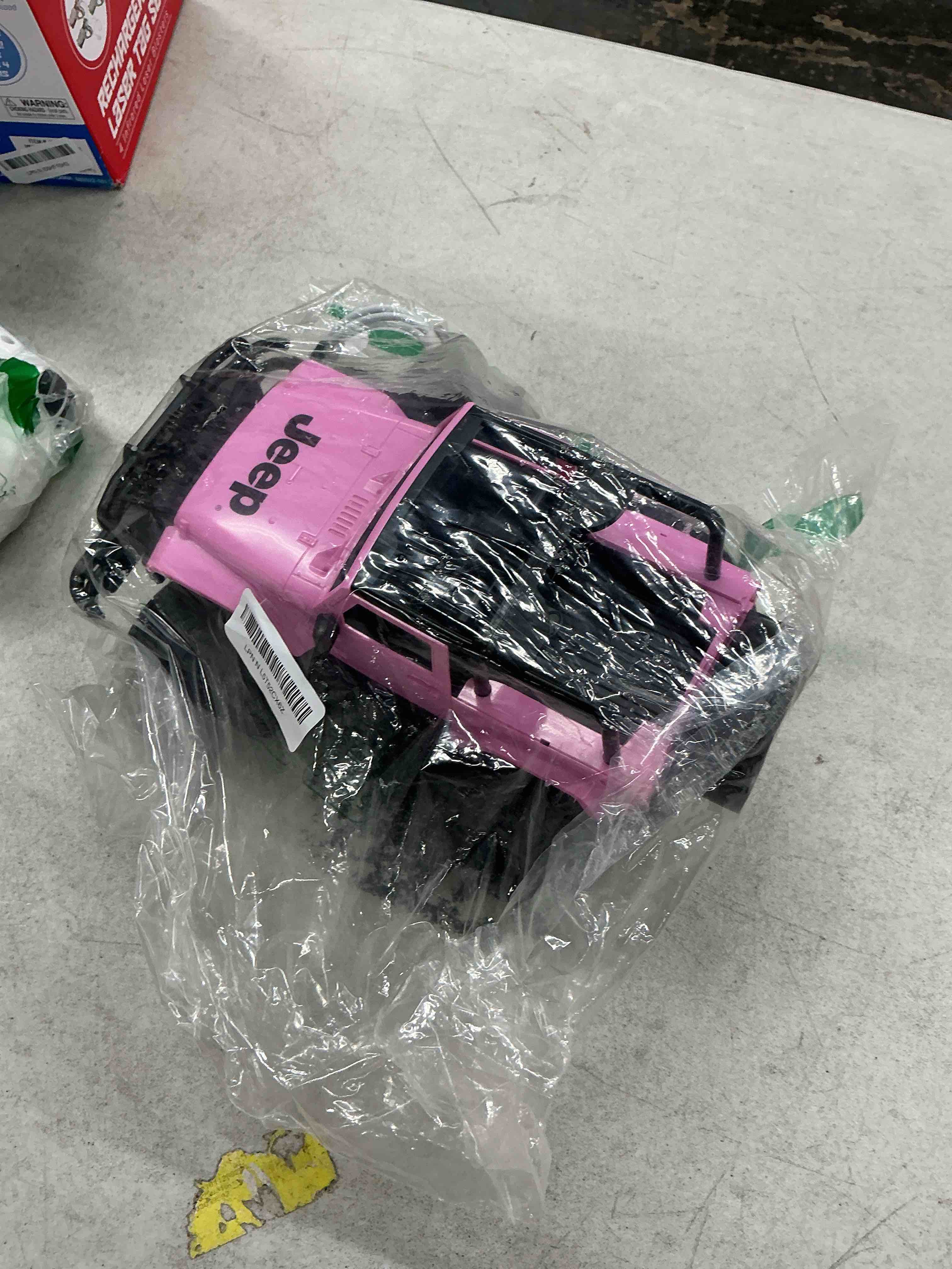Condition photo showing Good Condition for double e official jeep licensed 1:14 scale pink remote control car, open top rc jeep with 2 diy sticker sheets, 2.4ghz rc off-road vehicle with led headlights, birthday gift for girls ages 6+ barbie pink