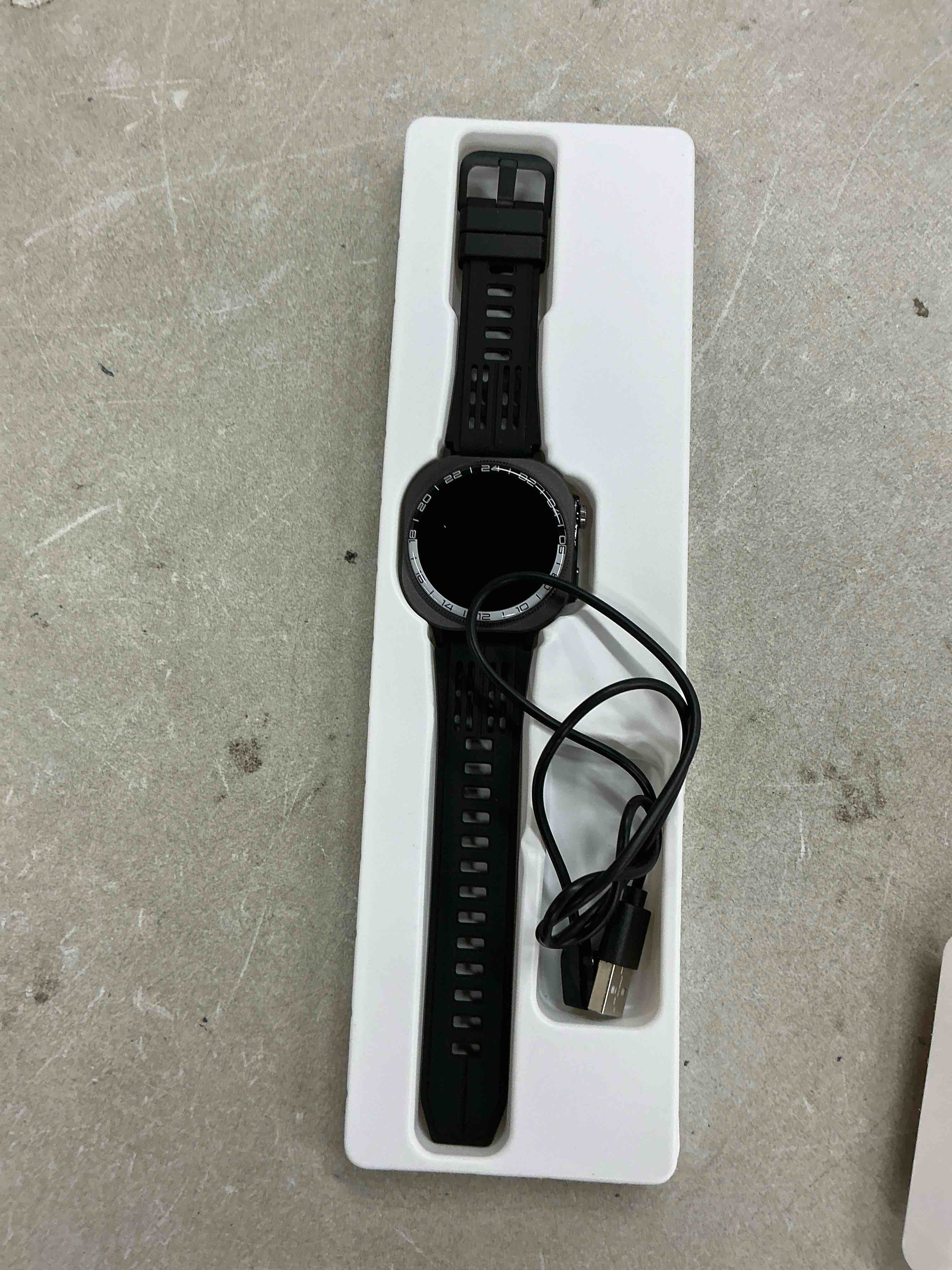 Condition photo showing Good Condition for soudorv smart watch, 2025 amoled 3d 1.43" smartwatch for men women (answer/make call), 60 days/flashlight/130+ sports, heart rate/sleep monitor, ip68 waterproof fitness activity tracker android ios