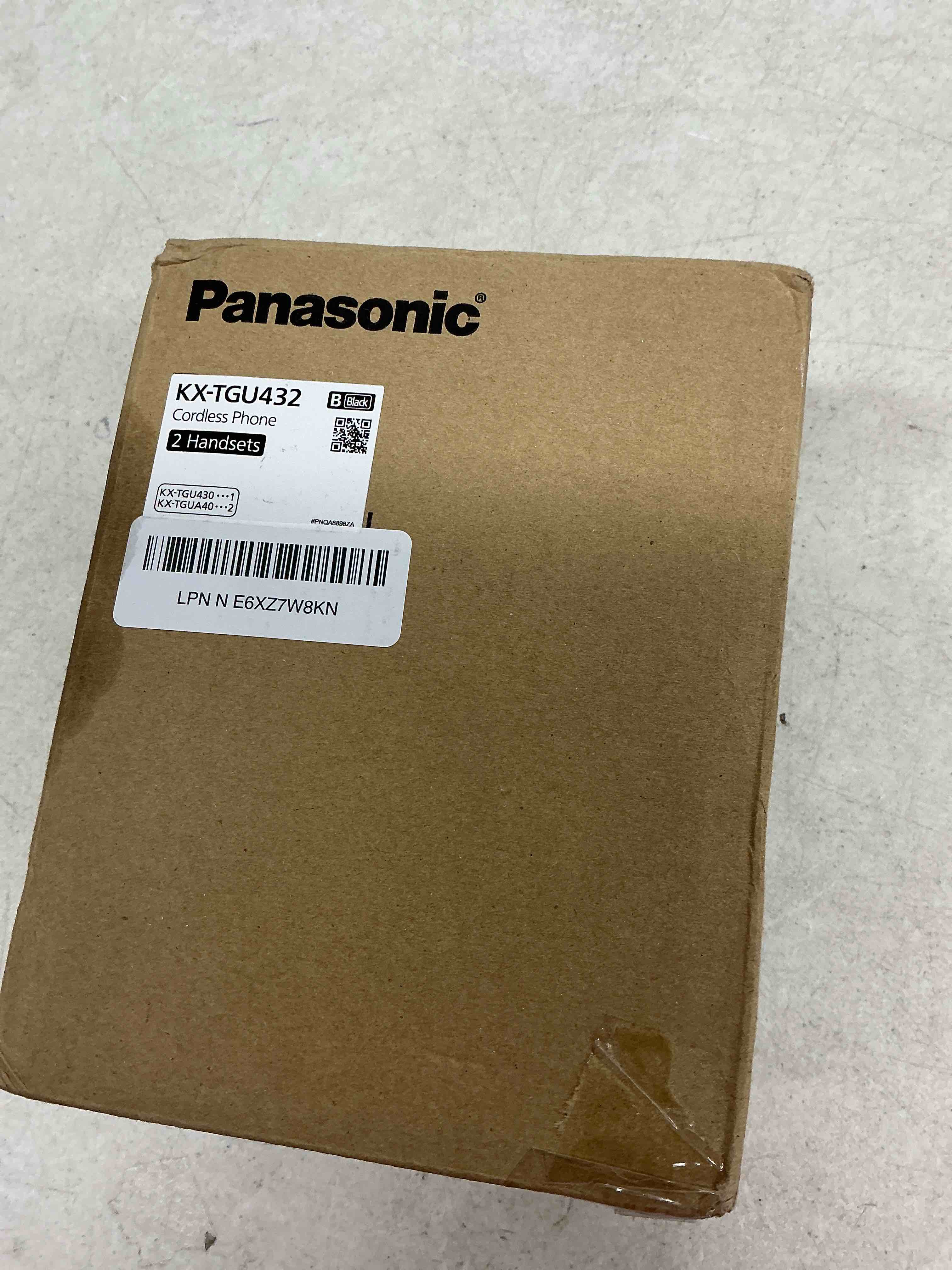 Condition photo showing Good Condition for panasonic cordless phone, easy to use with large display & big buttons, flashing favorites key, flashlight, call block, volume boost, talking caller id, house phones, 2 cordless handsets - kx-tgu432b black 2 handsets