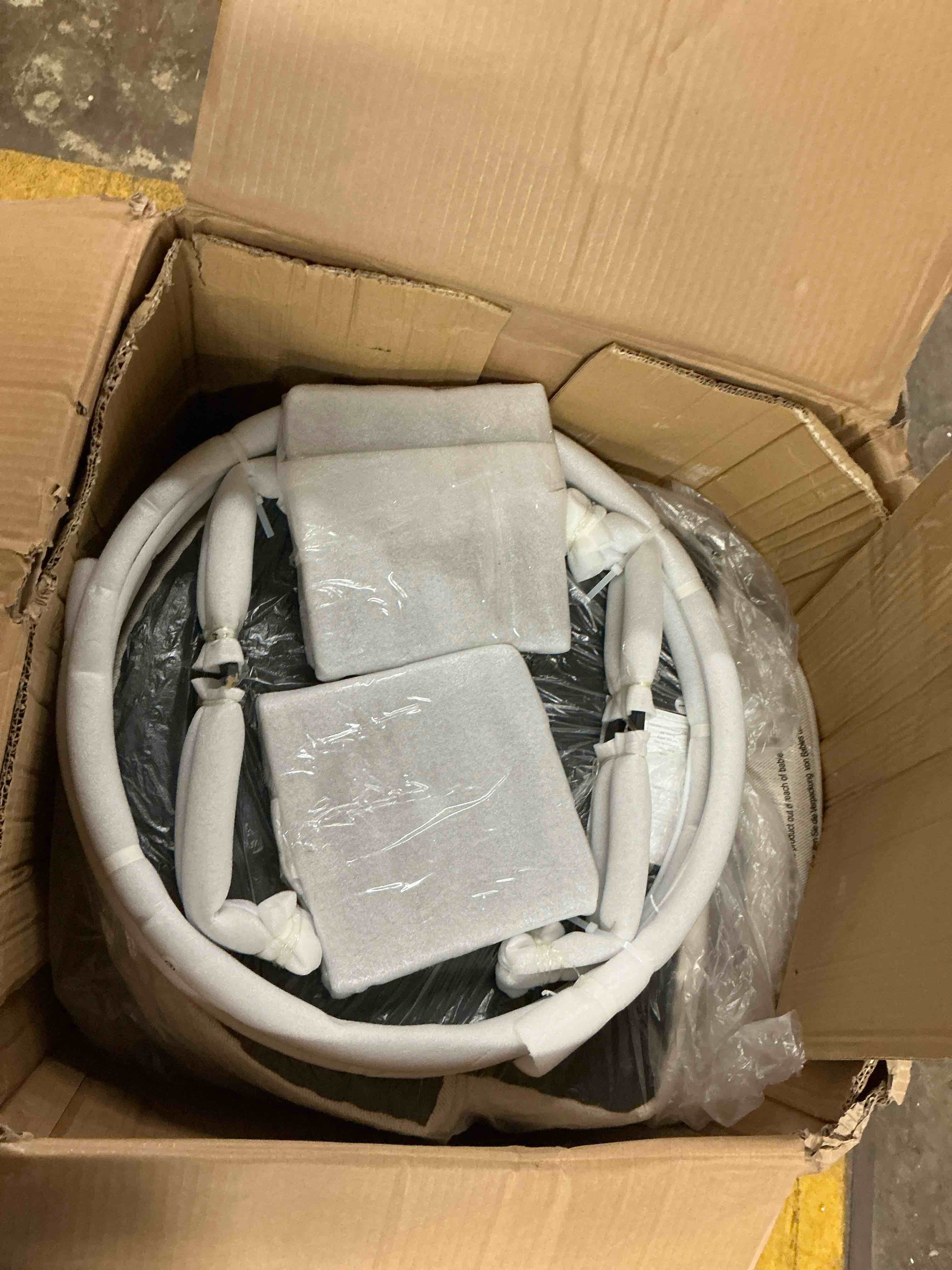 https://s3.amazonaws.com/lotting-images-prod/EmanualPiazza/PNK5165394_1781621619412.jpeg