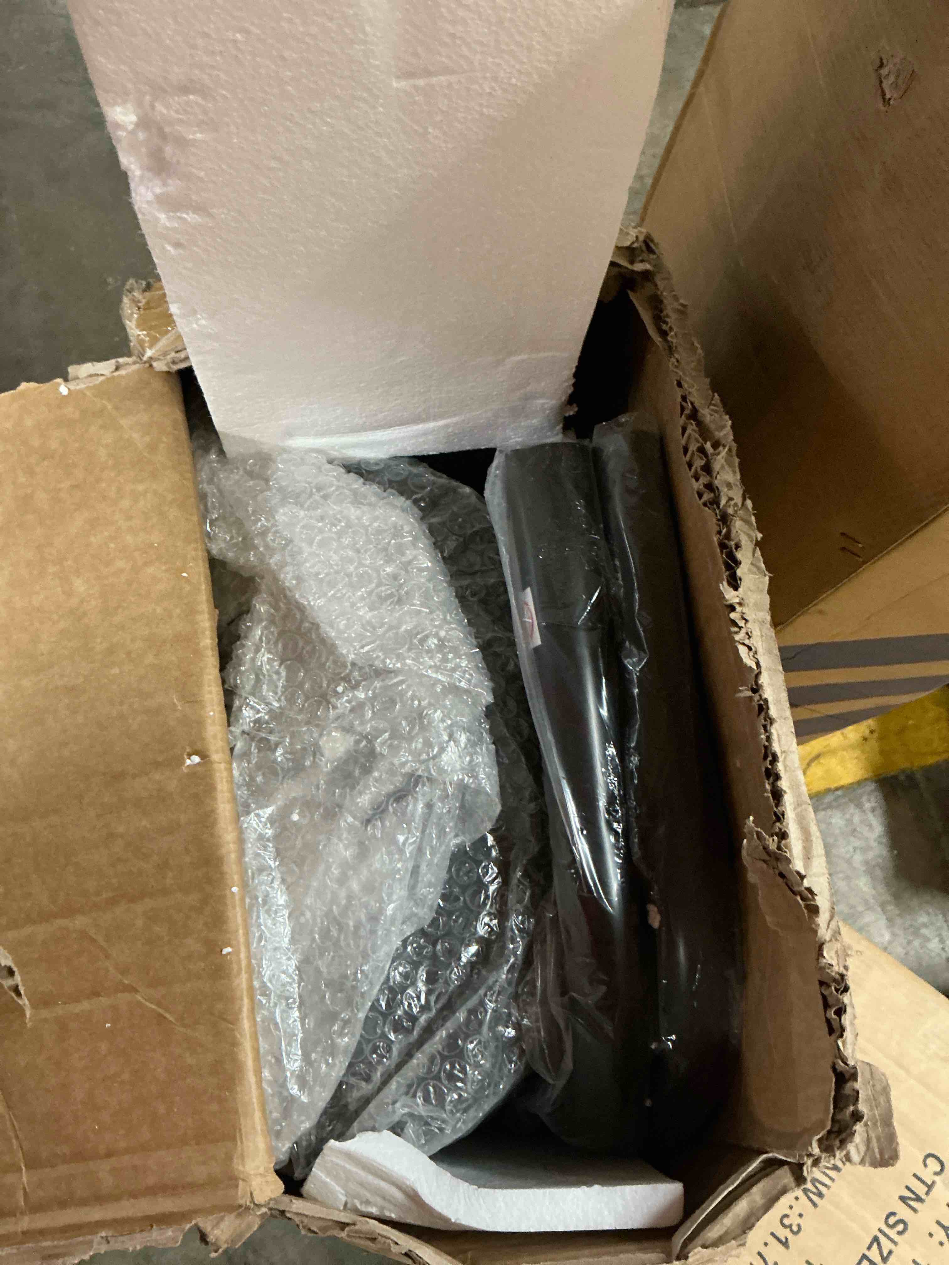 https://s3.amazonaws.com/lotting-images-prod/EmanualPiazza/PNK5165409_1781623226935.jpeg