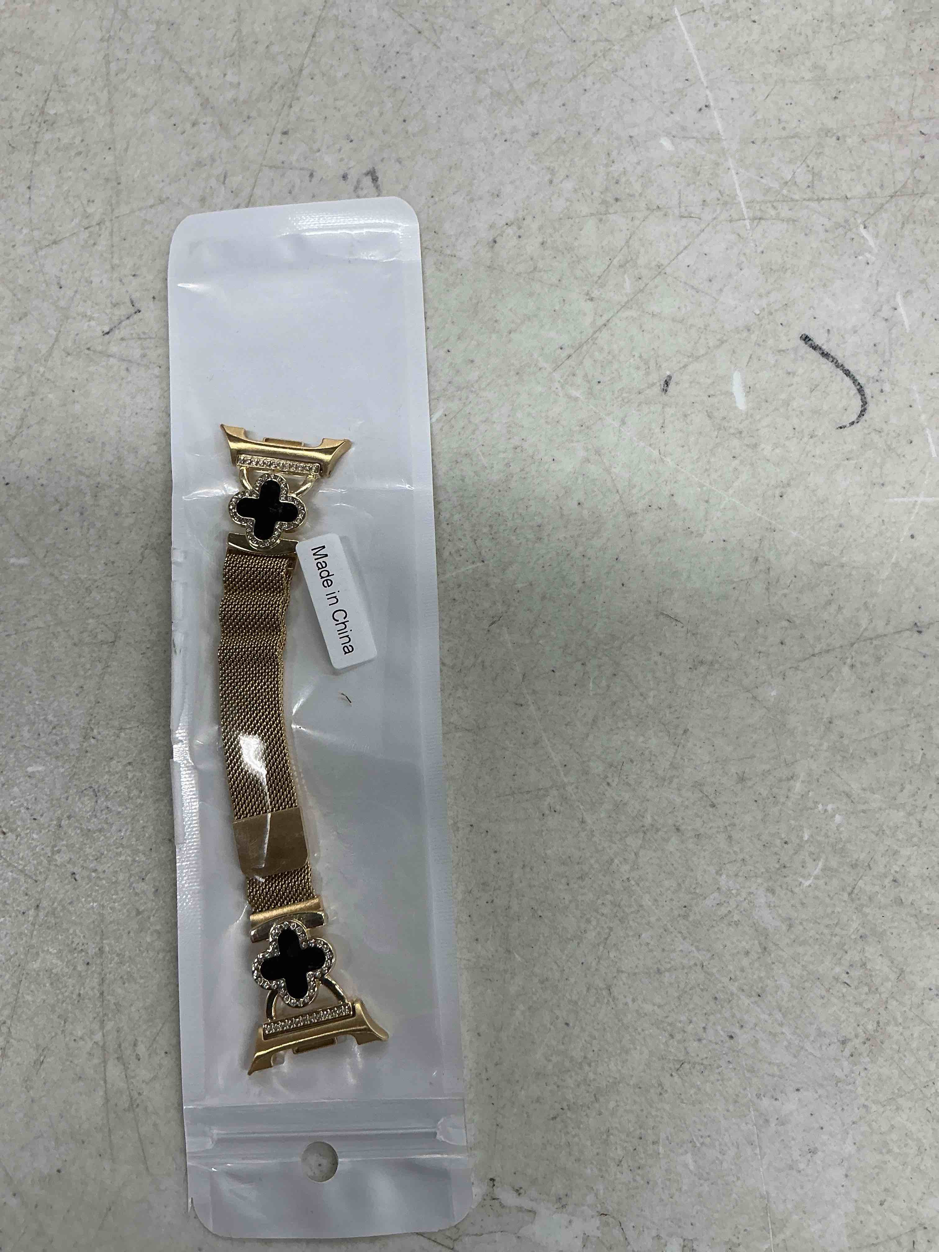 Condition photo showing Good Condition for slim metal bands for samsung galaxy watch 8 band 40mm 44mm/8 classic 46mm, milanese stainless steel mesh loop magnetic strap floral dressy wristband for galaxy 8 watch bands for women correa para 04-gold galaxy watch 8/8classic-40/44/46mm