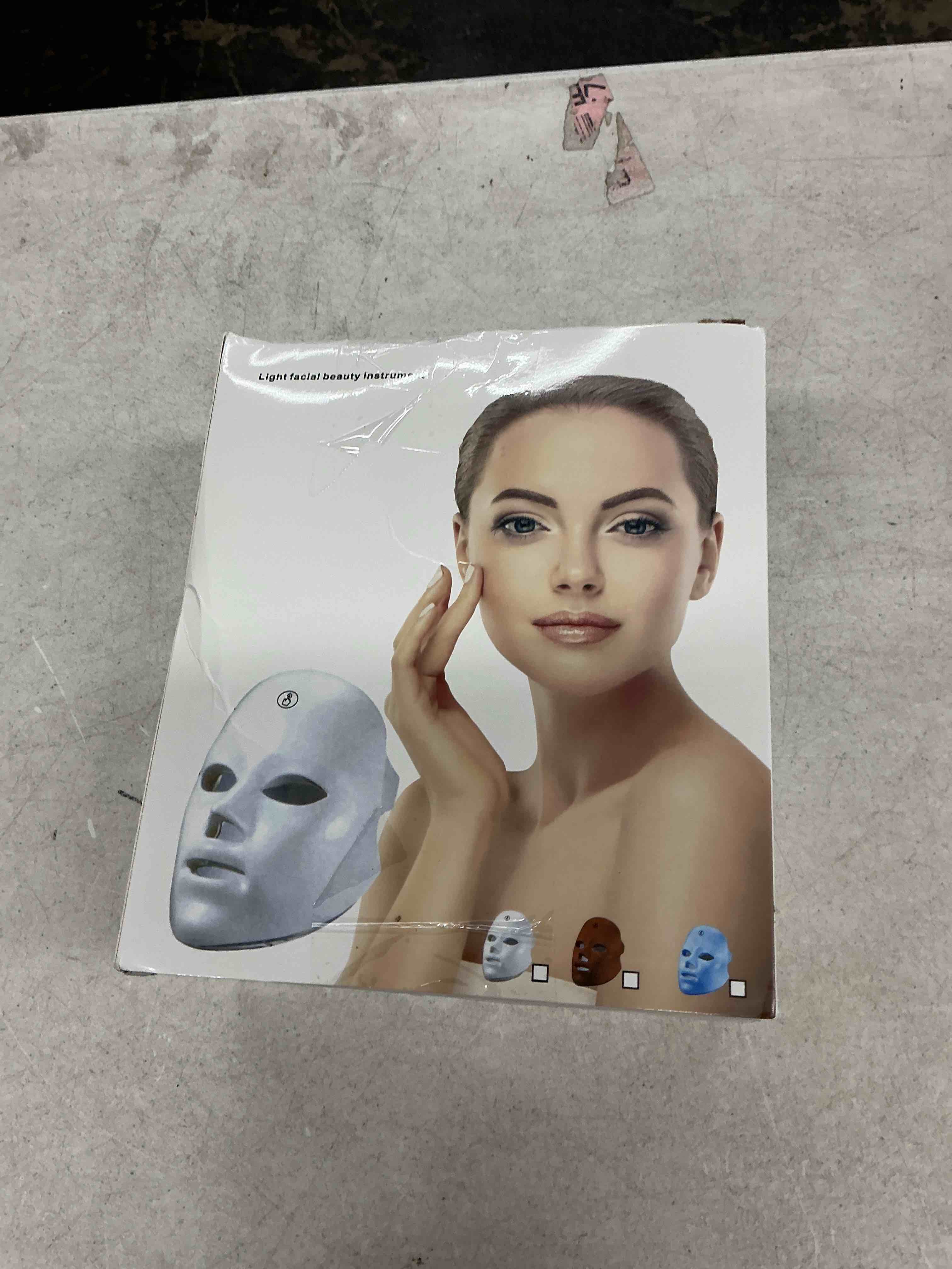 Condition photo showing Good Condition for 7-1 colors red light therapy for face?led facial skin care mask,red light mask for face, led facial mask light,salon or home,white.