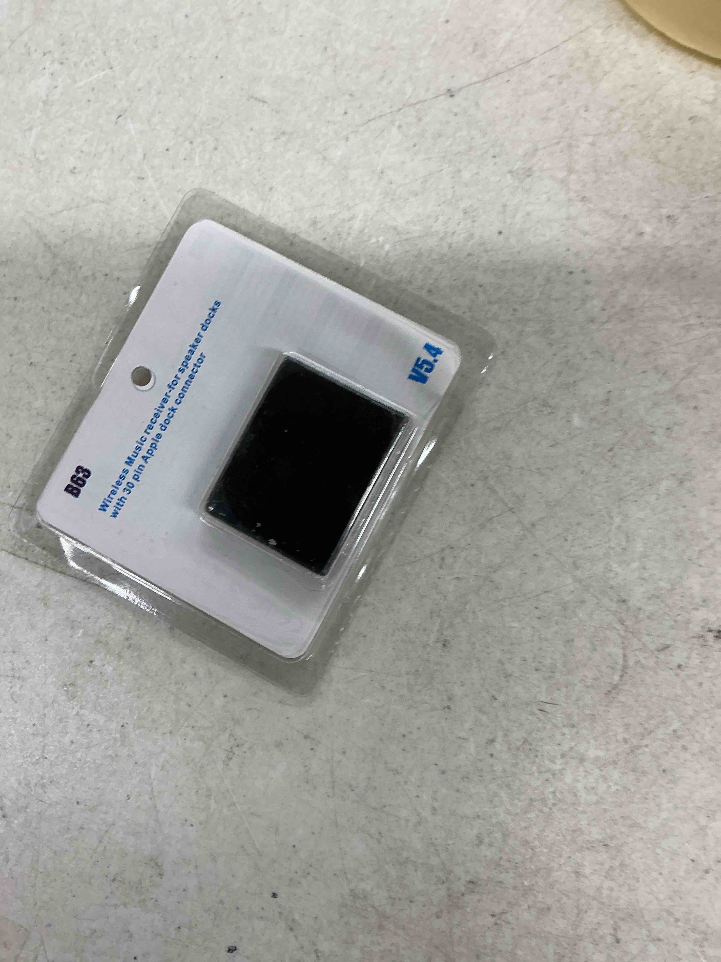 Condition photo showing Good Condition for 30 pin bluetooth adapter receiver?wireless 30pin stereo audio adapter bluetooth 5.4 music receiver for sounddock ii 2 10 lifestyle v35 135 digital music system home entertainment speakers