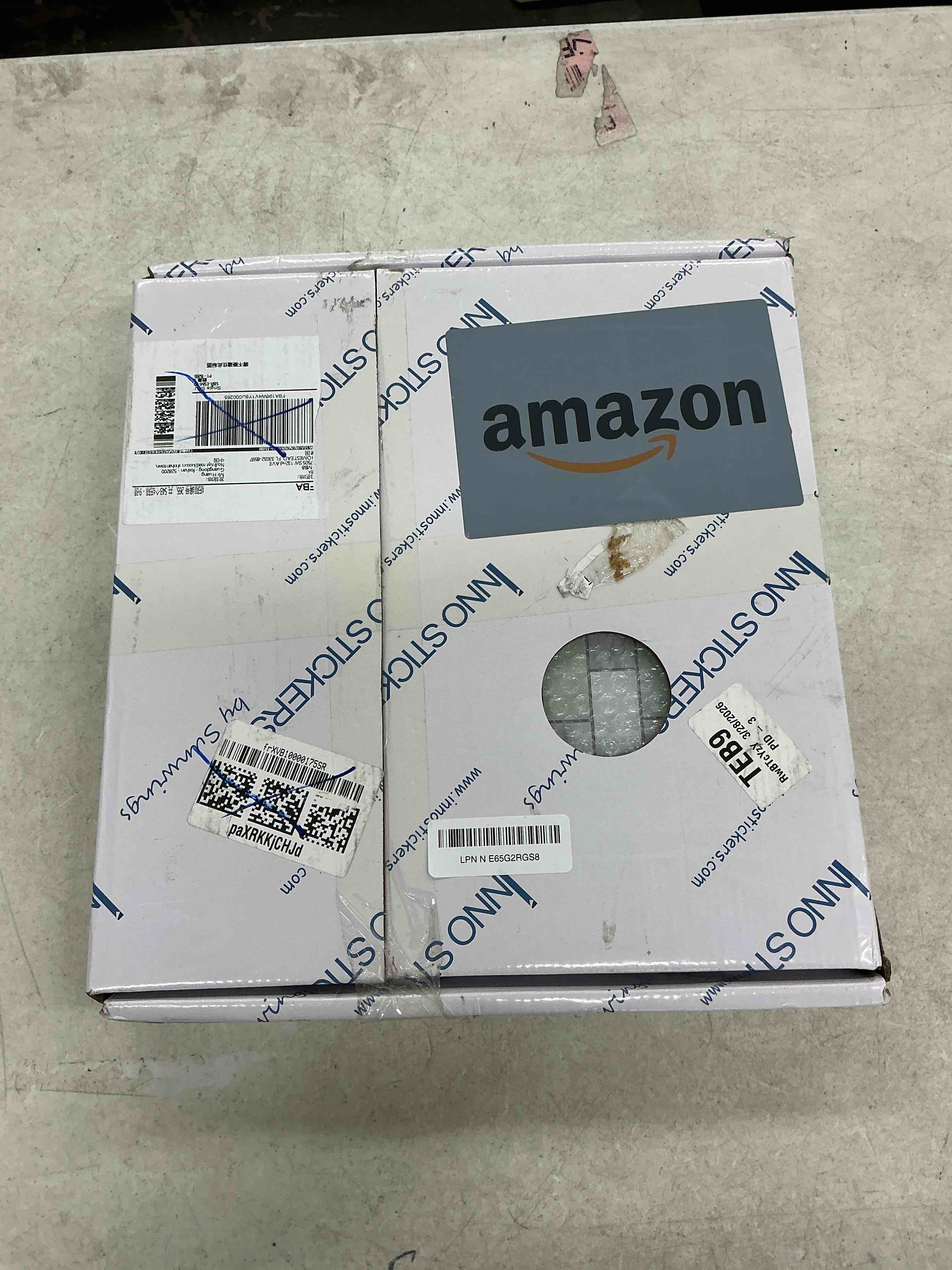 Condition photo showing Good Condition for 10-sheet subway peel and stick backsplash tile, 11.3" x 10.8" emerald green stone composite marble looks self adhesive waterproof wall tile, stick on tiles for kitchen bathroom shower fireplace emerald green 11.3*10.8*0.12inch(10 sheets)