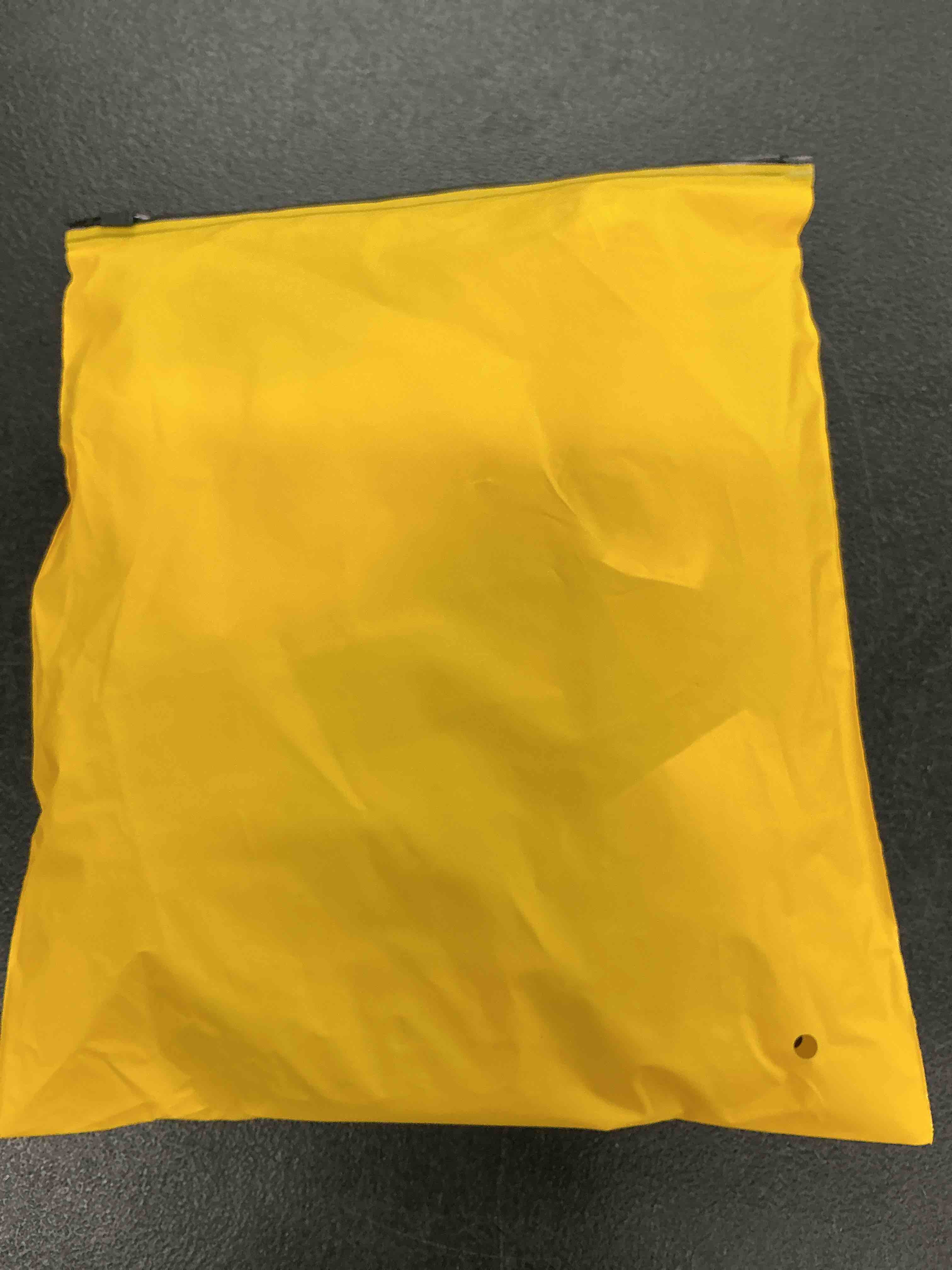 Condition photo showing Good Condition for t1bp4/27 highlight human hair body wave bundles 16 18 20 inch | ombre three tone black to dark brown and honey blonde weave bundles 300g sew-in piano color mix brazilian hair extensions t1bp427 blonde -bd 16 18 20