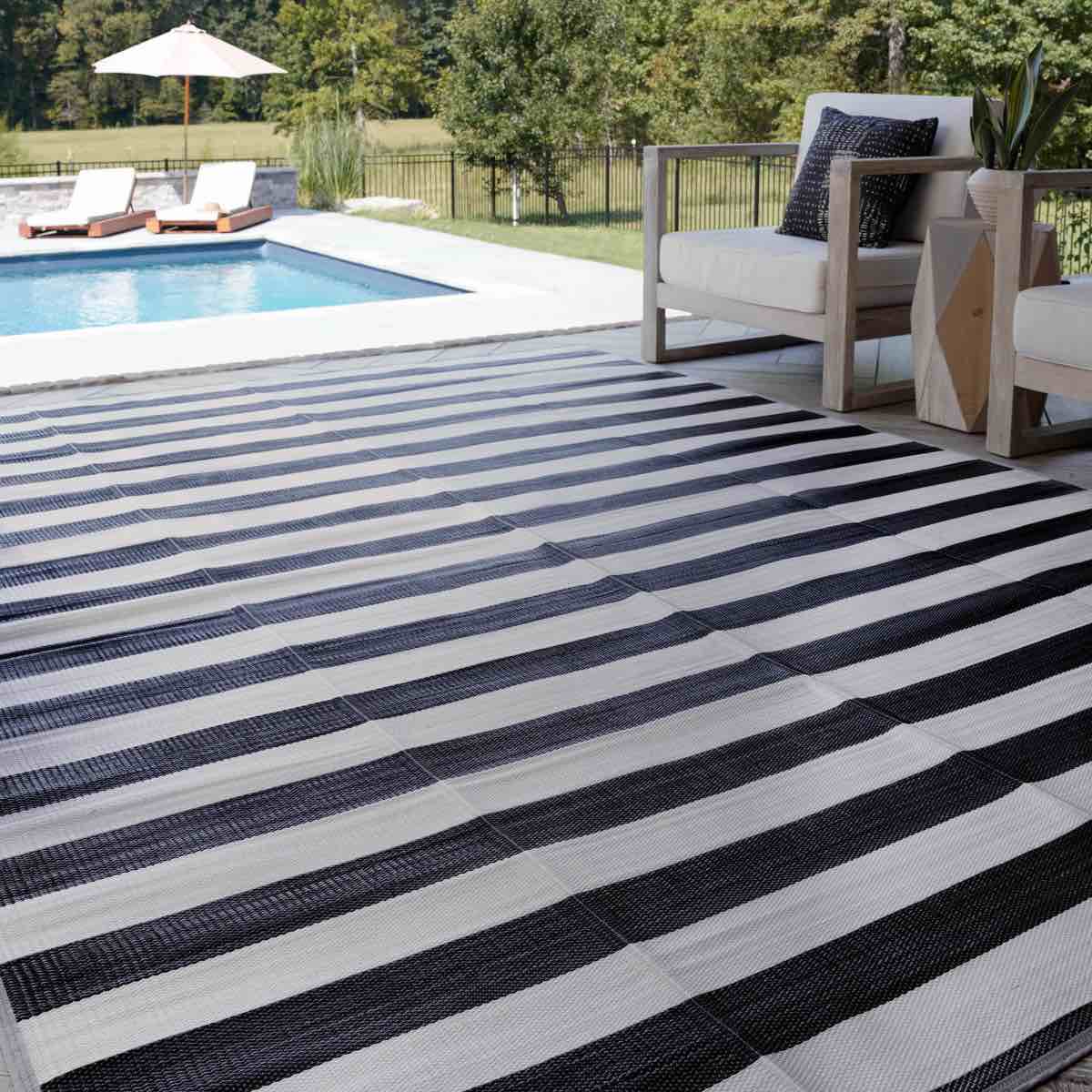 All The Beautiful Rugs For Every Room In & Out Your Home!