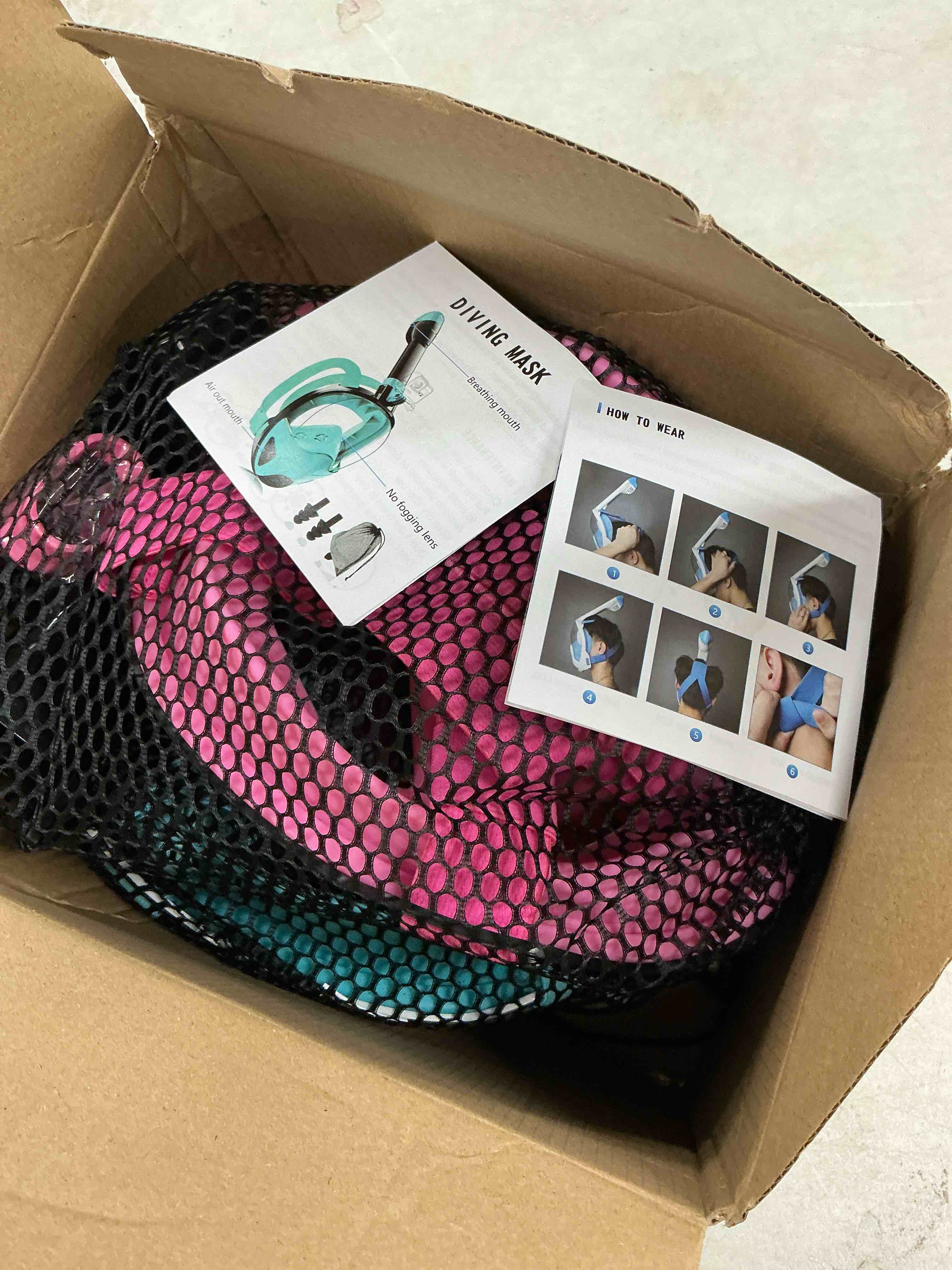 Condition photo showing Good Condition for full face snorkel mask for adults teen, snorkeling gear with detachable camera mount, panoramic 180° view, anti-fog anti-leak snorkling set for man and women black pink+green-s/m