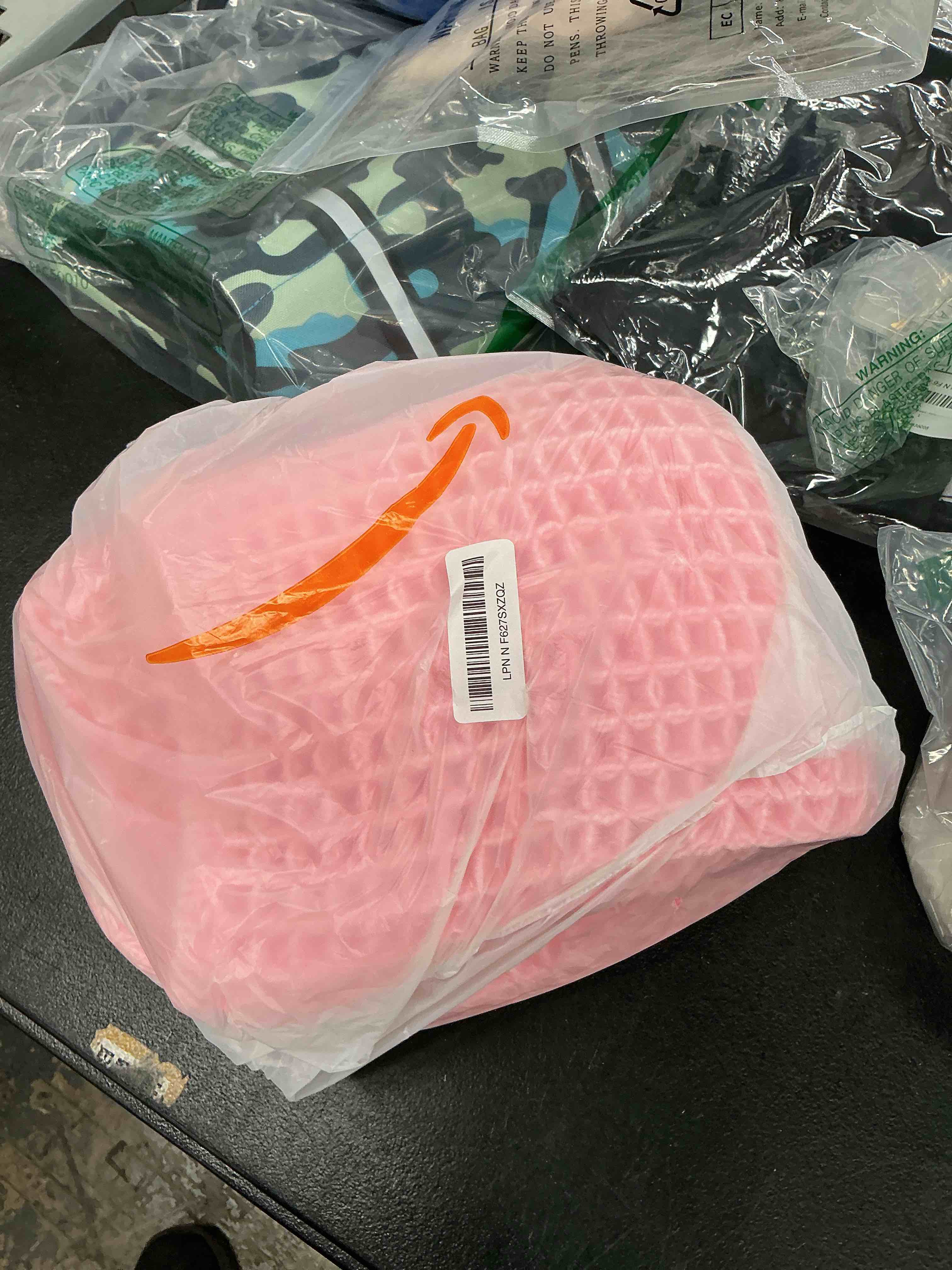 Condition photo showing Good Condition for waffle bath mat non slip washable 32x20, super absorbent quick dry boho bathroom rugs with tassels, high density non slip backing, luxury carpet for tub&shower, pink pink 32" x 20" (bathroom rug)