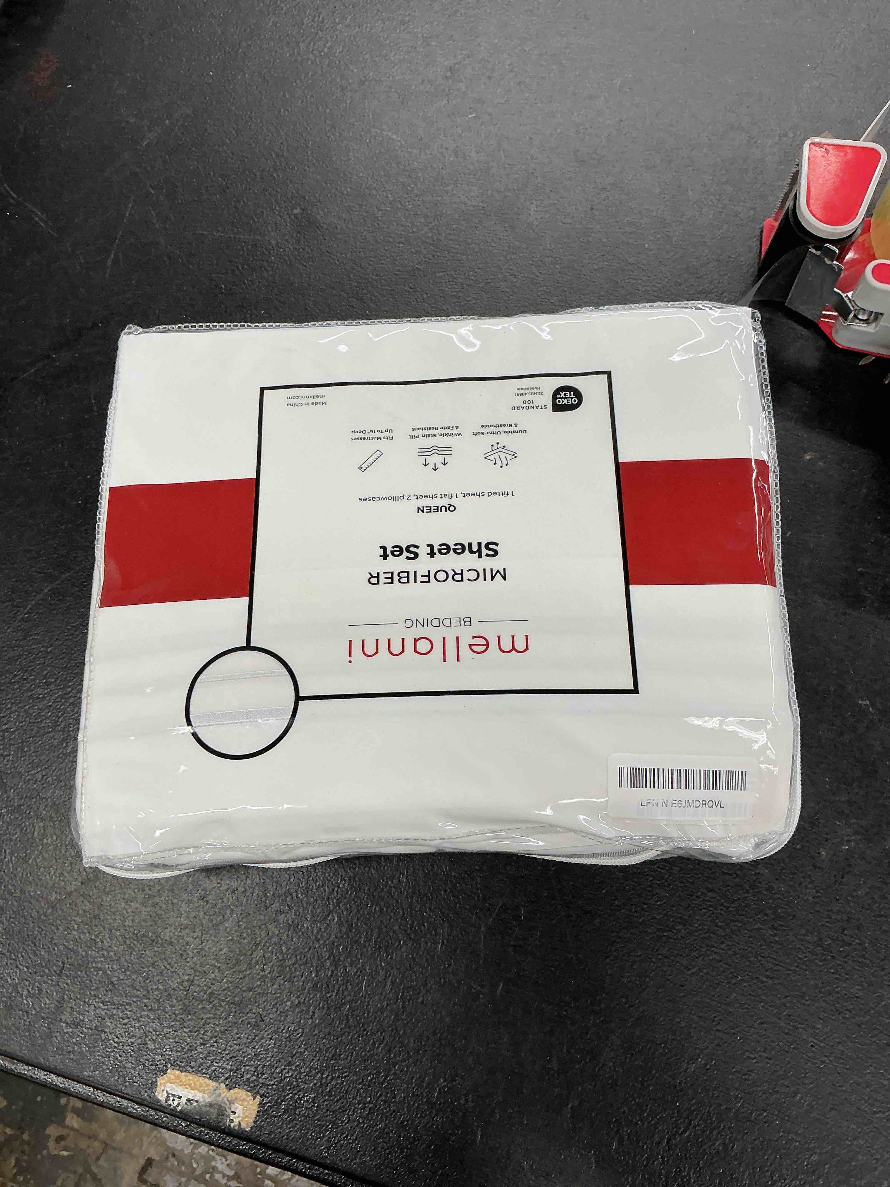 Condition photo showing Good Condition for mellanni queen sheets set - 4 pc iconic collection bedding | hotel luxury, extra soft, cooling bed sheets - wrinkle, fade, stain resistant (queen, white) 1102 white queen