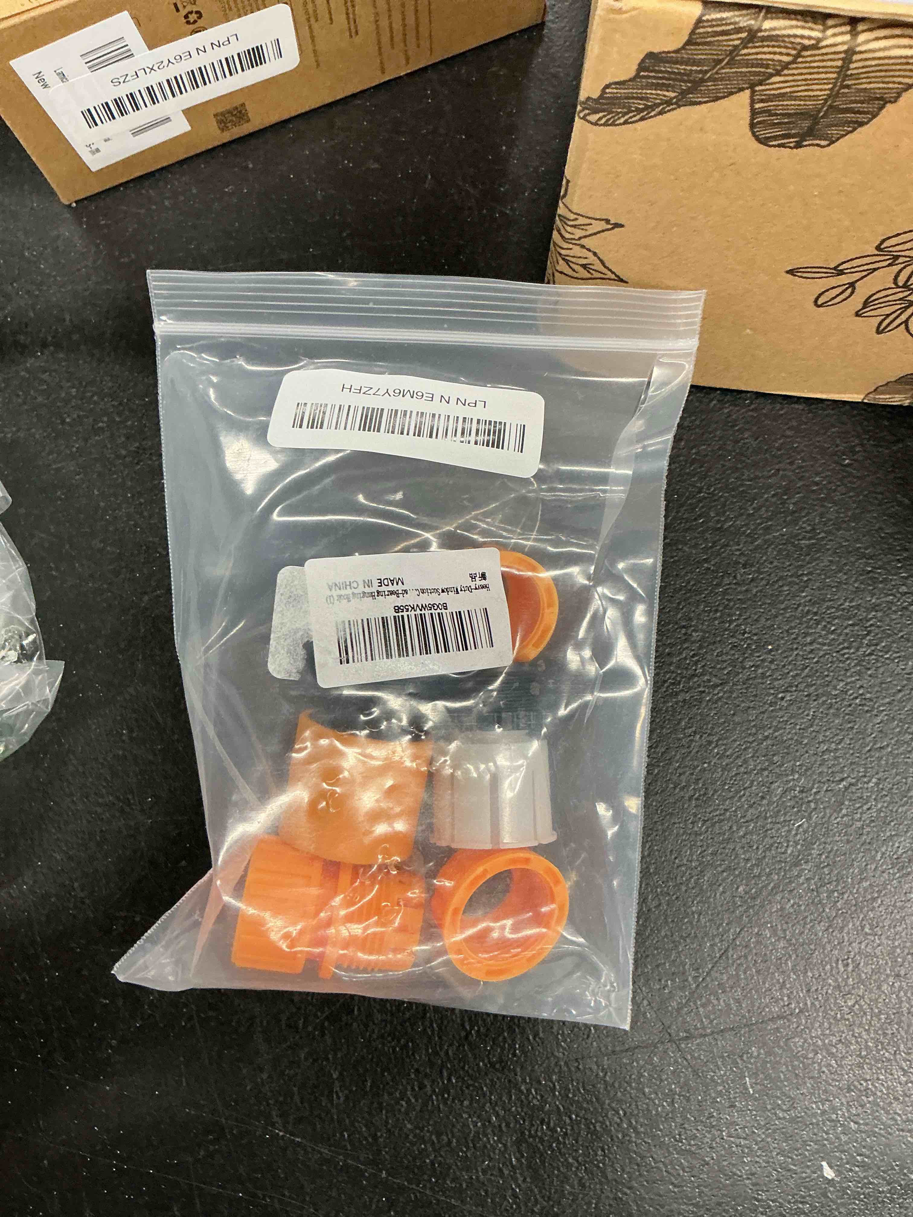 Condition photo showing Good Condition for heavy-duty window suction cup with hanger, window mounted wildlife, hummingbird, bird feeders, decorative birdhouses, wind chimes & plants, strong load-bearing hanging hook (1)