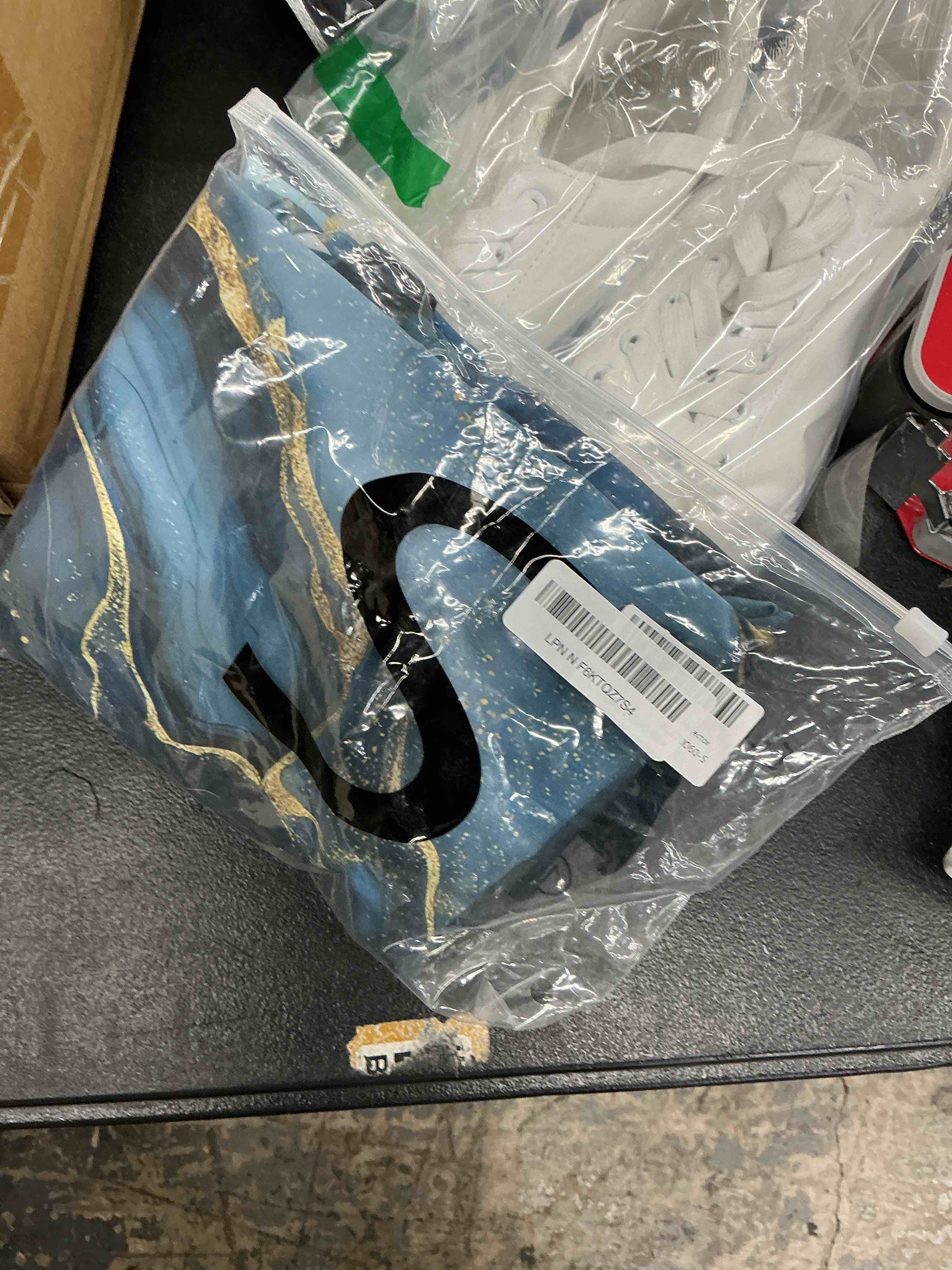Condition photo showing Good Condition for forever queen blue gold marble travel luggage cover -stretchable airplane suitcase protector sleeve,universal washable fit for 20-22 inch checked baggage,water resistant durable luggage protector s(fits 20-22inch suitcase) blue marble