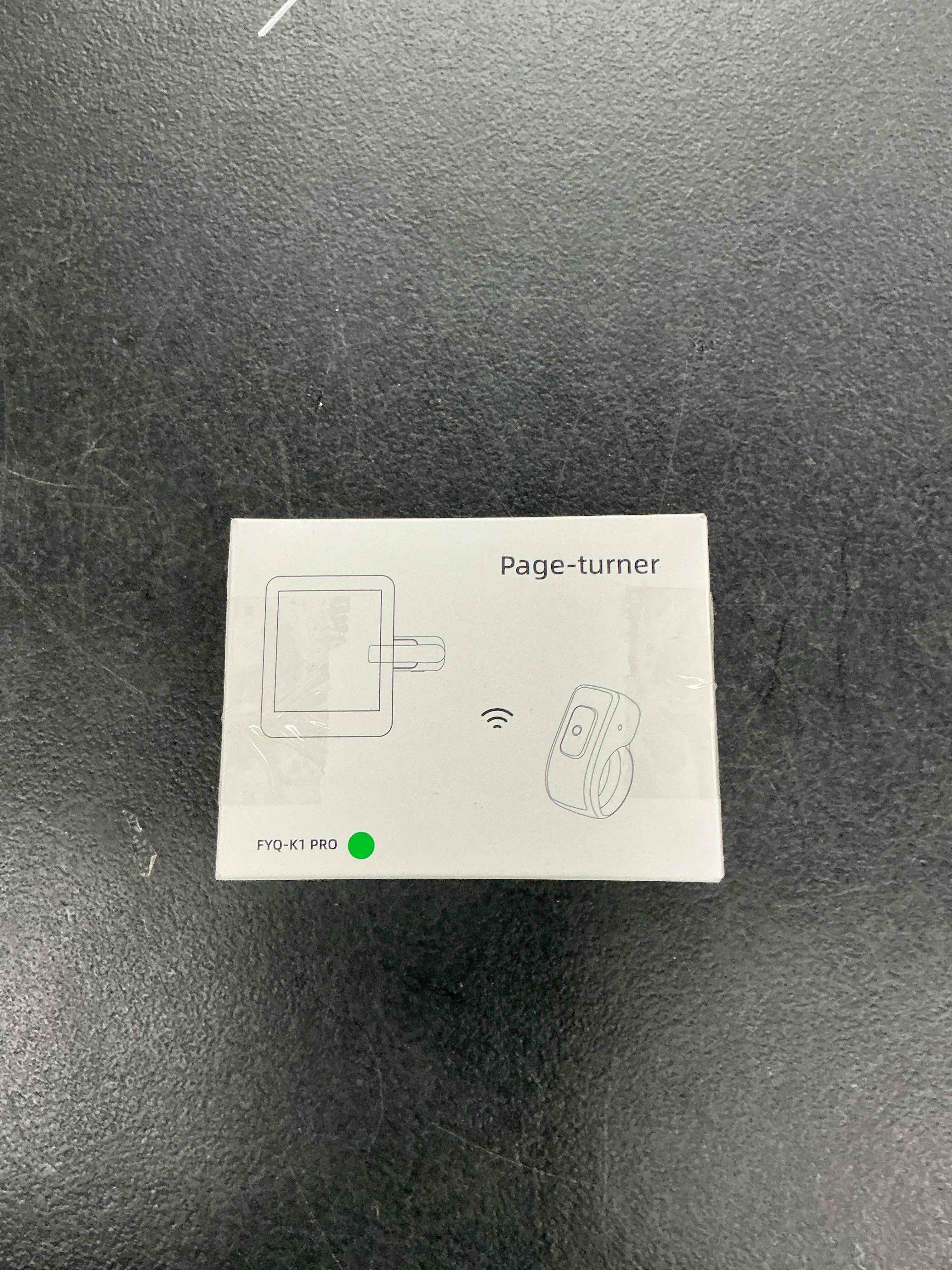 Condition photo showing Good Condition for page turner ring for kindle,remote control for iphone ipad android tablets e-readers,clicker page turner for kindle accessories for camera video record&shutter selfie (green)