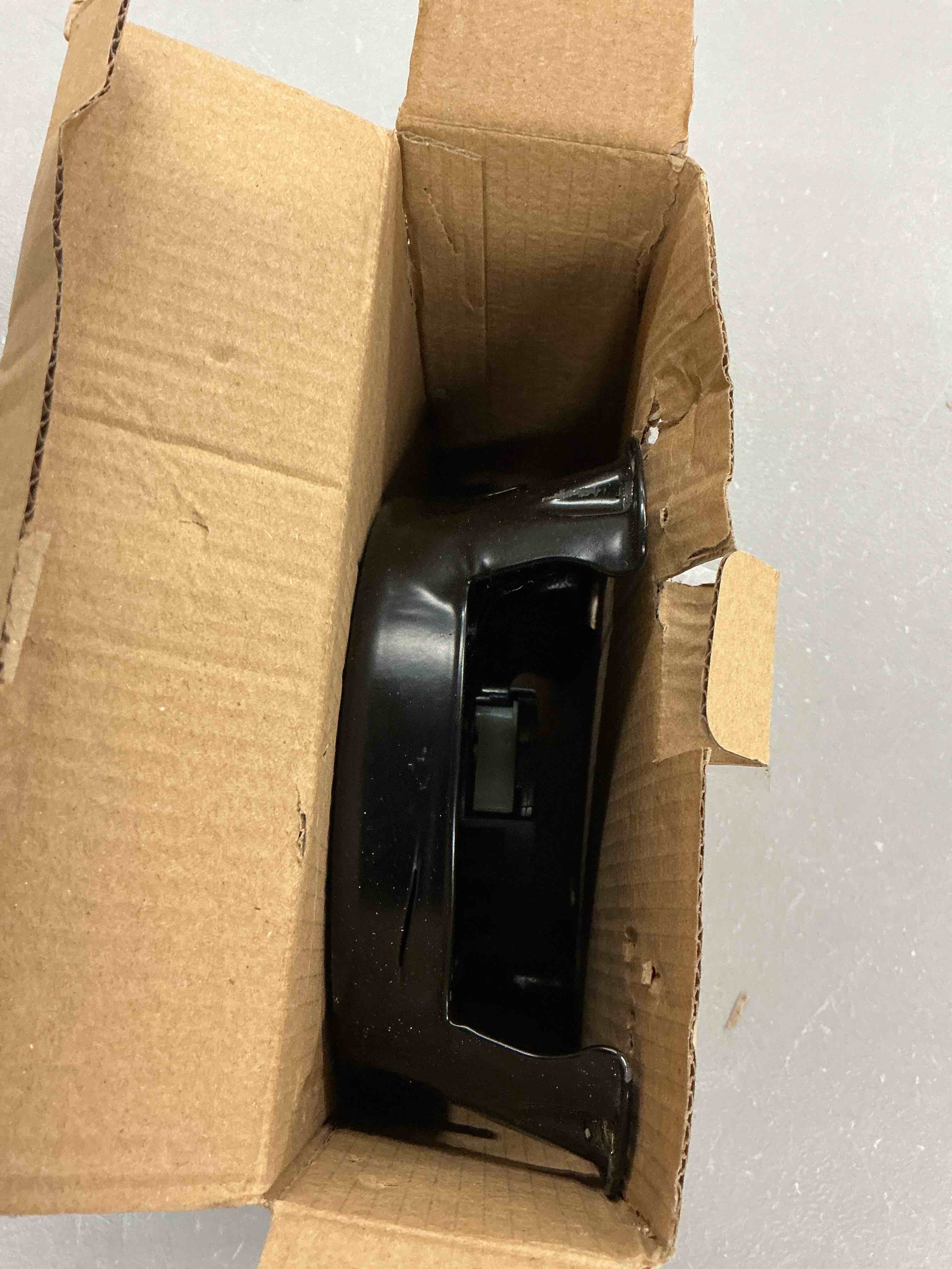 https://s3.amazonaws.com/lotting-images-prod/EmanualPiazza/PNK5177593_1784915952185.jpeg
