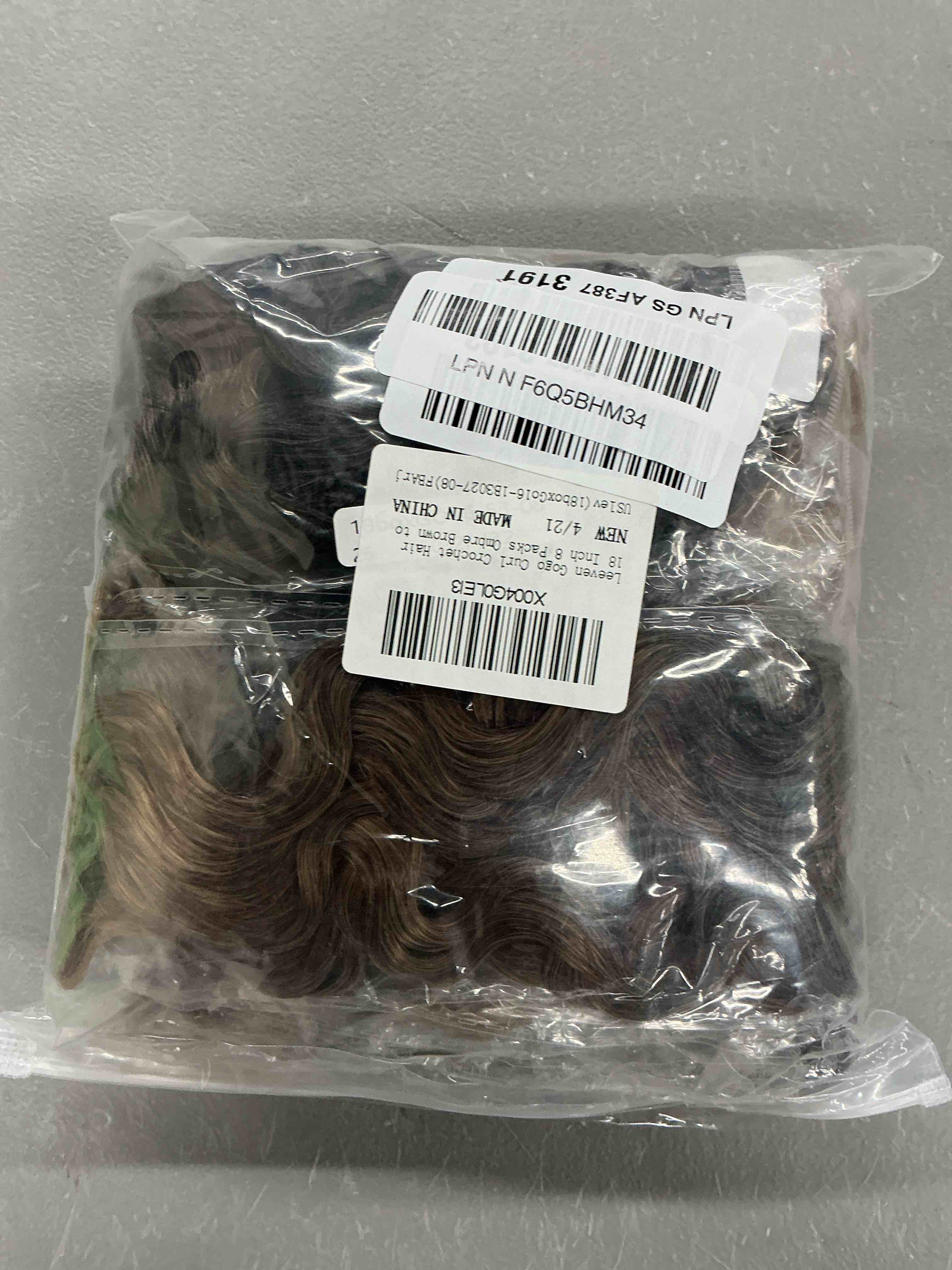 Condition photo showing Good Condition for leeven gogo curl crochet hair 18 inch 8 packs ombre brown to honey blonde ocean wave crochet hair pre looped deep twist goddess box braids short curly water wave synthetic hair for women