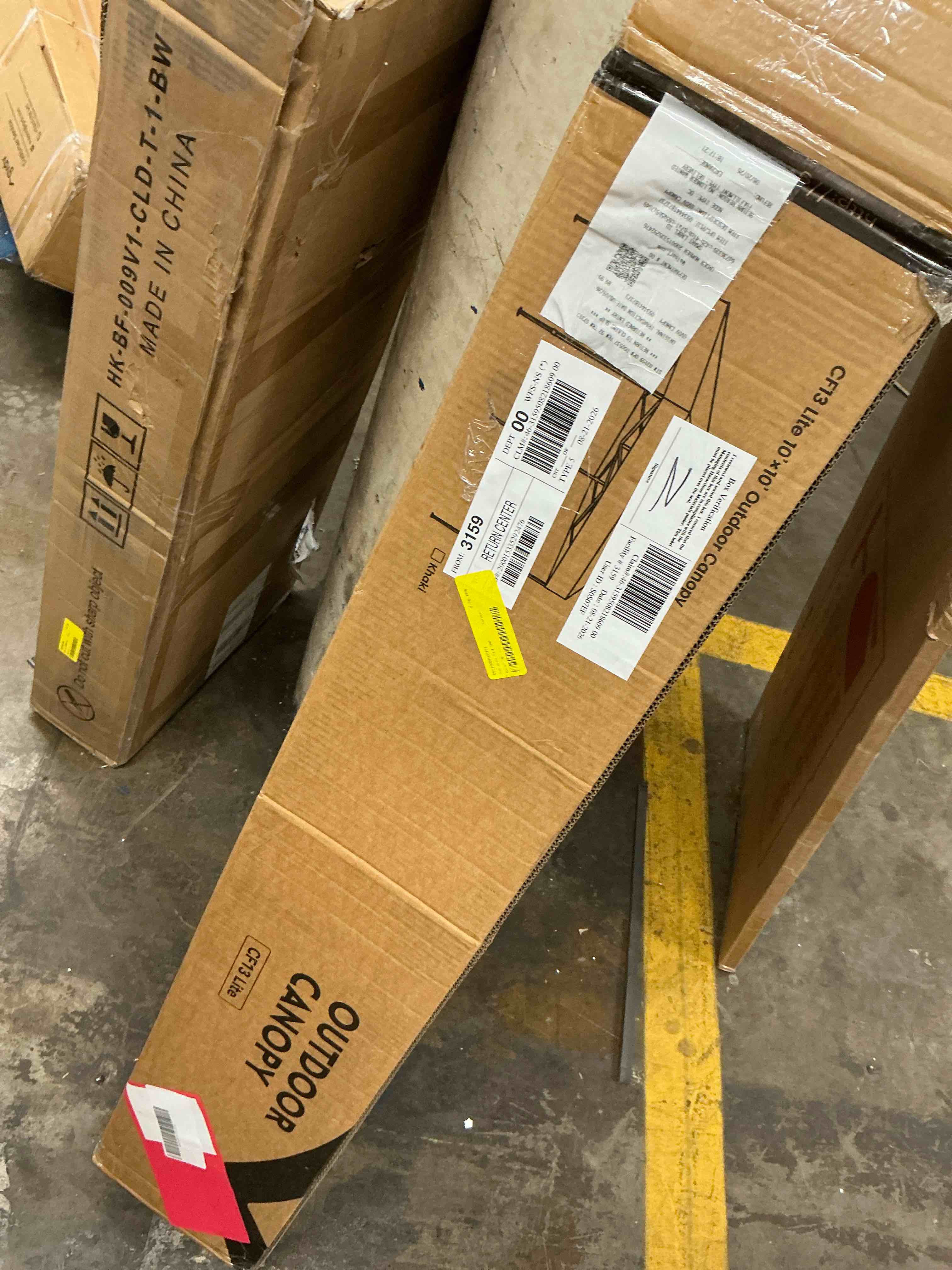 https://s3.amazonaws.com/lotting-images-prod/EmanualPiazza/PNK7195600_1789497042181.jpeg