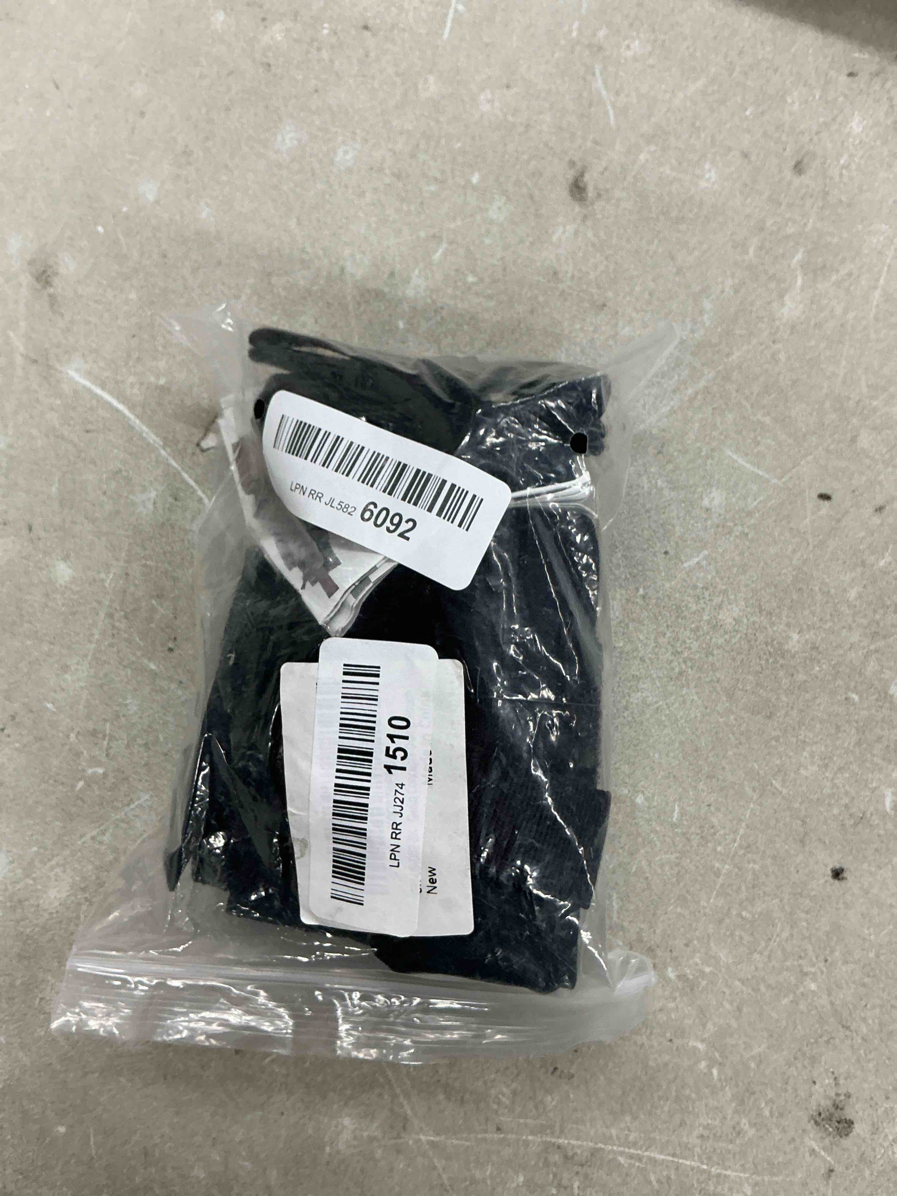 https://s3.amazonaws.com/lotting-images-prod/EmanualPiazza/PNK7200529_1788210639003.jpeg