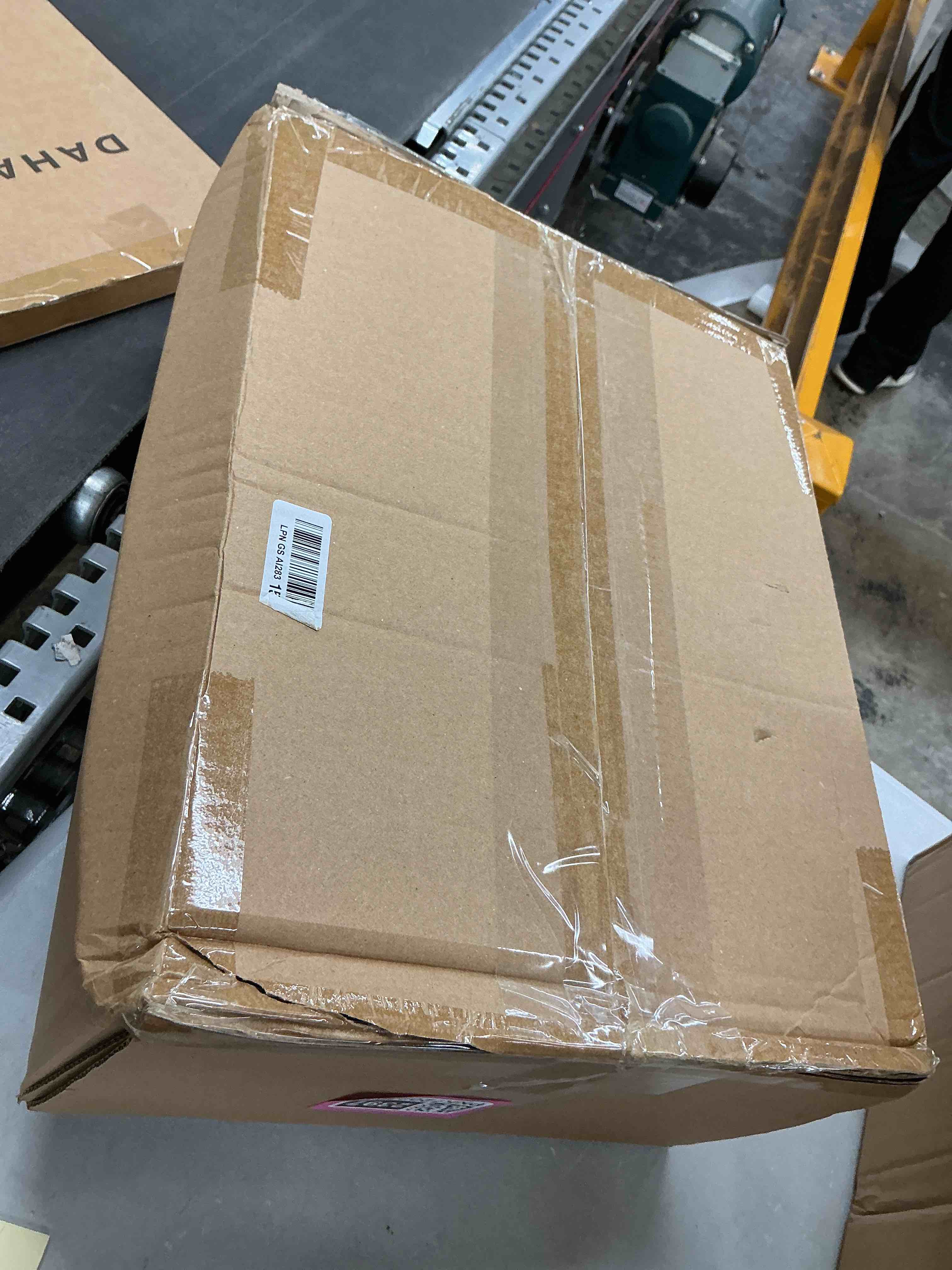https://s3.amazonaws.com/lotting-images-prod/EmanualPiazza/PNK7202397_1787942882053.jpeg