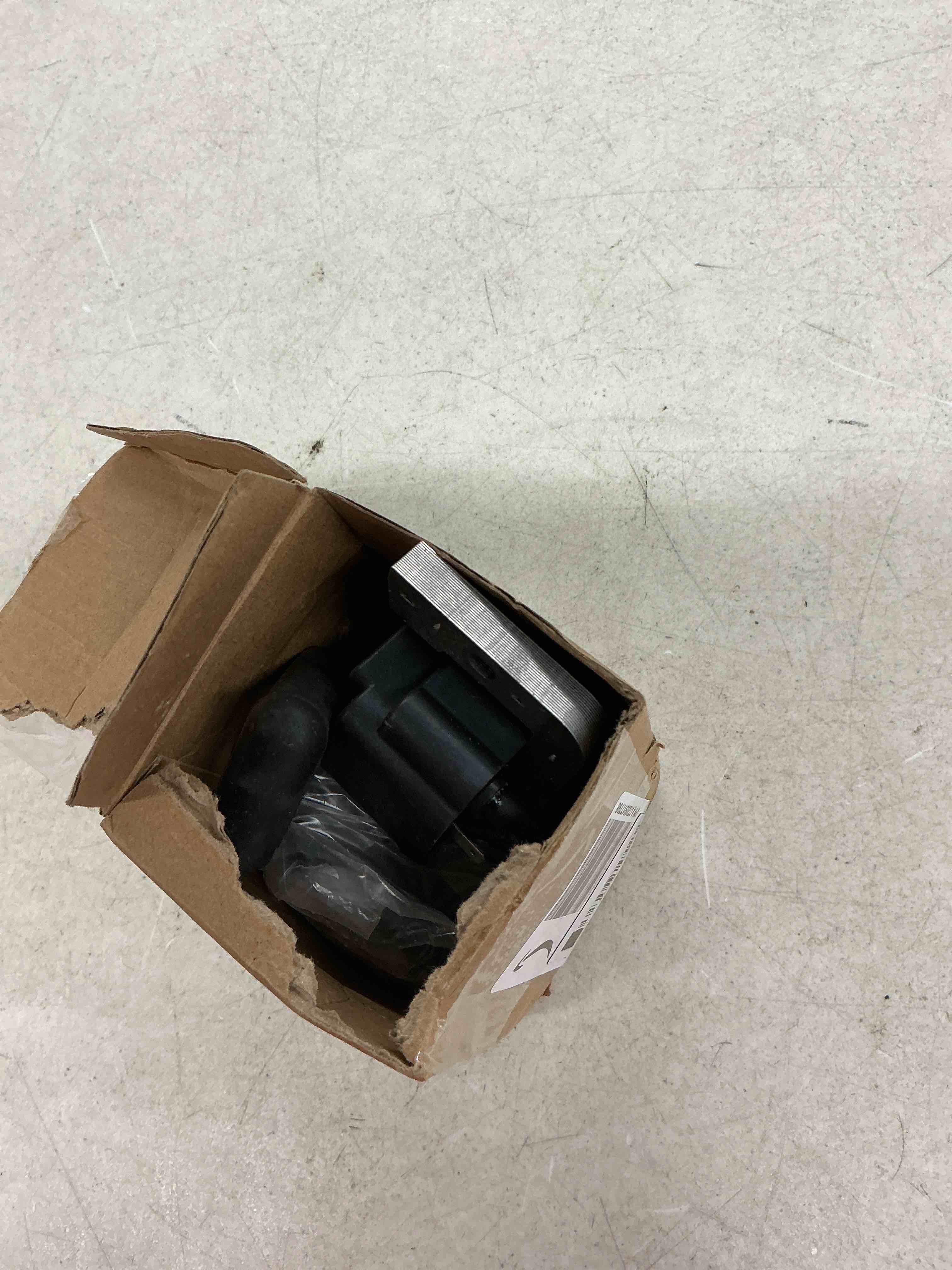 https://s3.amazonaws.com/lotting-images-prod/EmanualPiazza/PNK7208856_1789504563643.jpeg