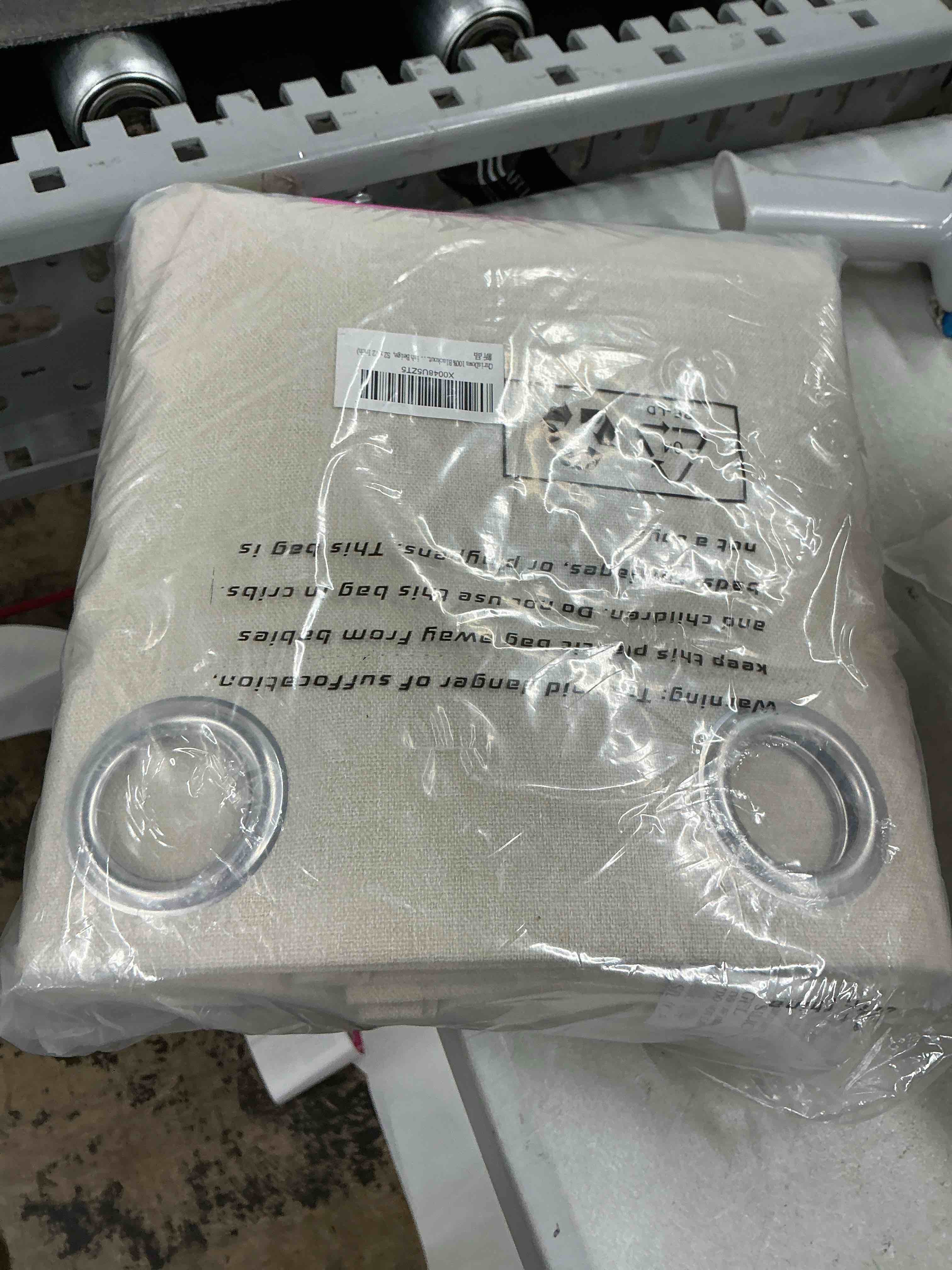 https://s3.amazonaws.com/lotting-images-prod/EmanualPiazza/PNK7213902_1789159048352.jpeg