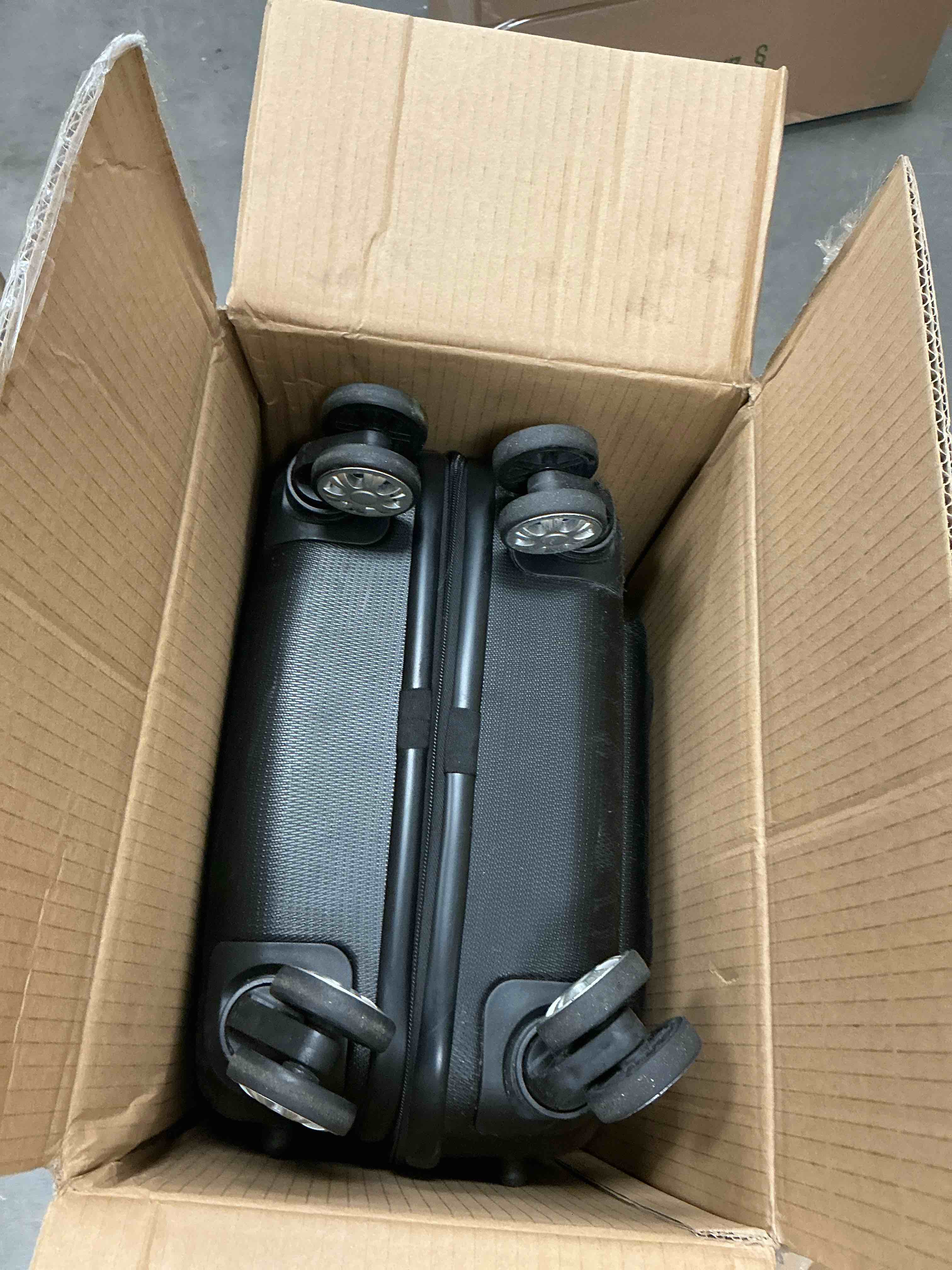 https://s3.amazonaws.com/lotting-images-prod/EmanualPiazza/PPE3664179_1756908859966.jpeg