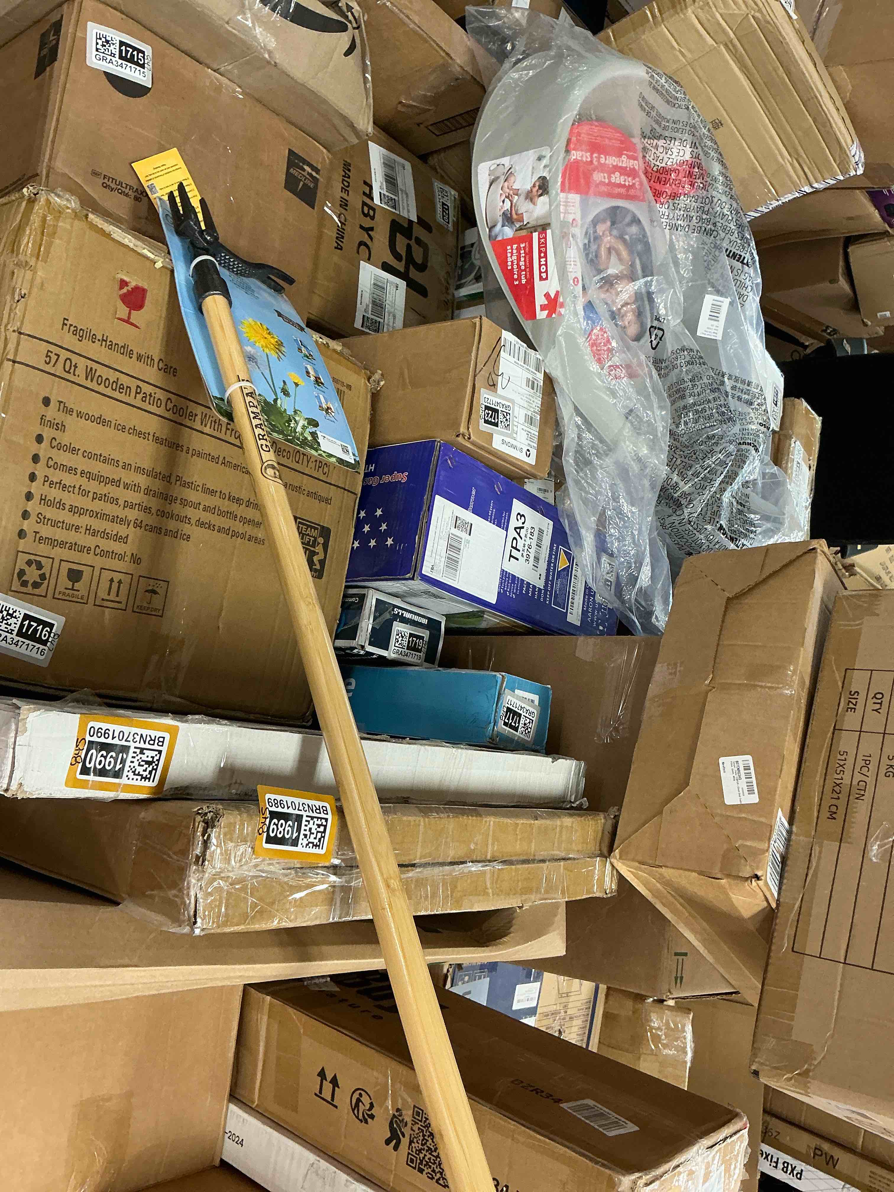 https://s3.amazonaws.com/lotting-images-prod/EmanualPiazza/PPE3664198_1756913663898.jpeg