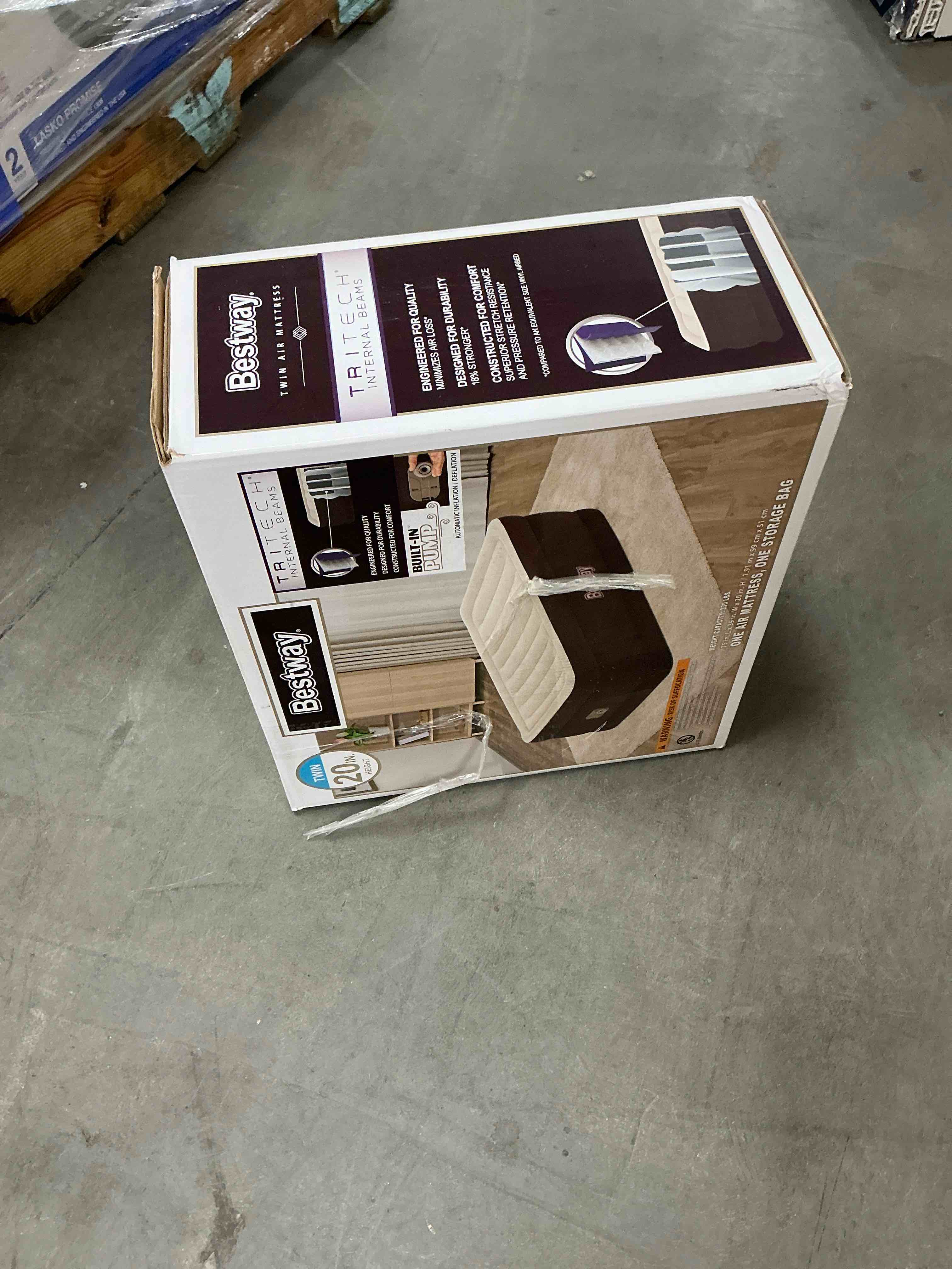 https://s3.amazonaws.com/lotting-images-prod/EmanualPiazza/PPE3664366_1757098962821.jpeg