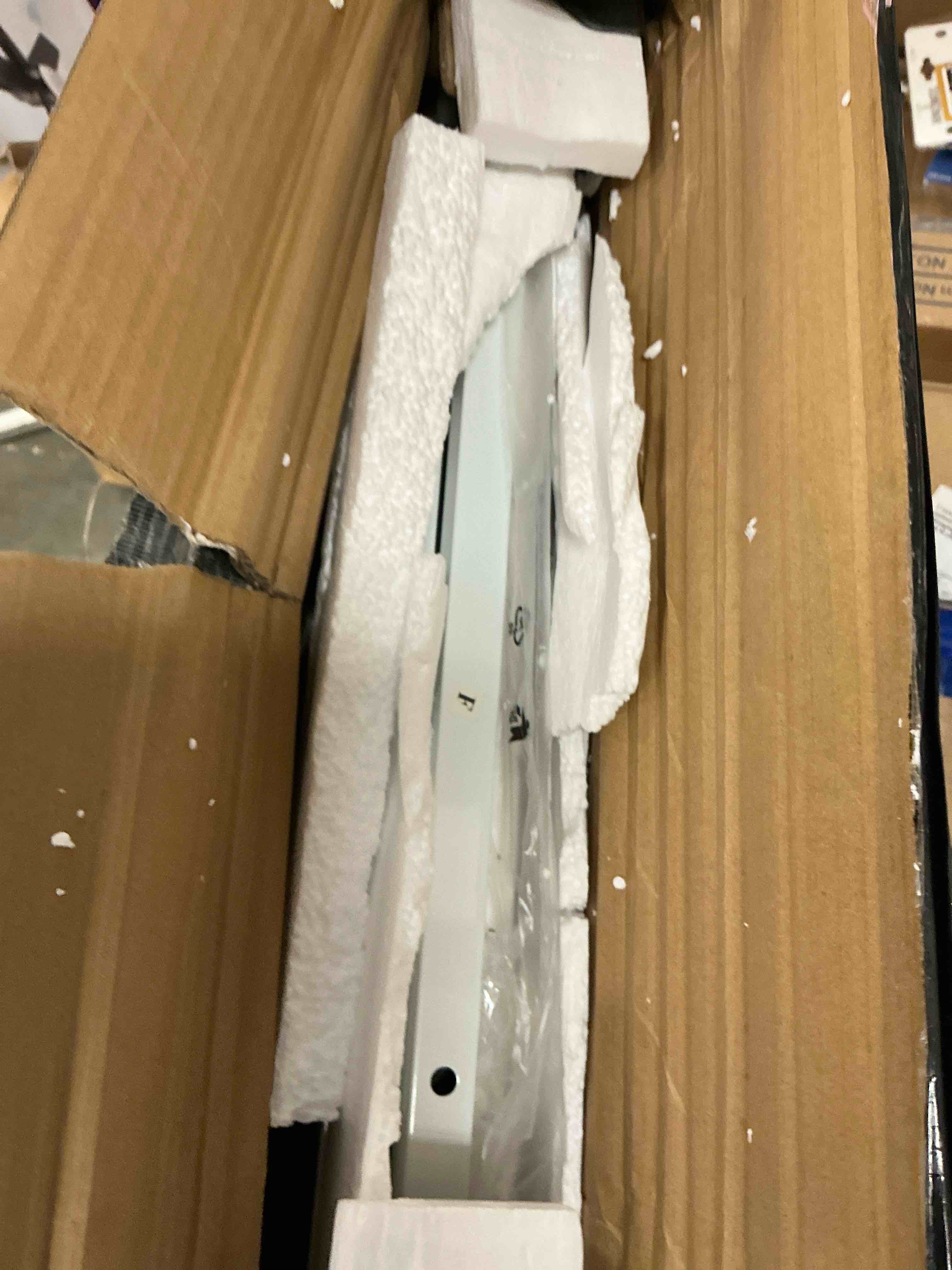 https://s3.amazonaws.com/lotting-images-prod/EmanualPiazza/PPE3664403_1757174006343.jpeg