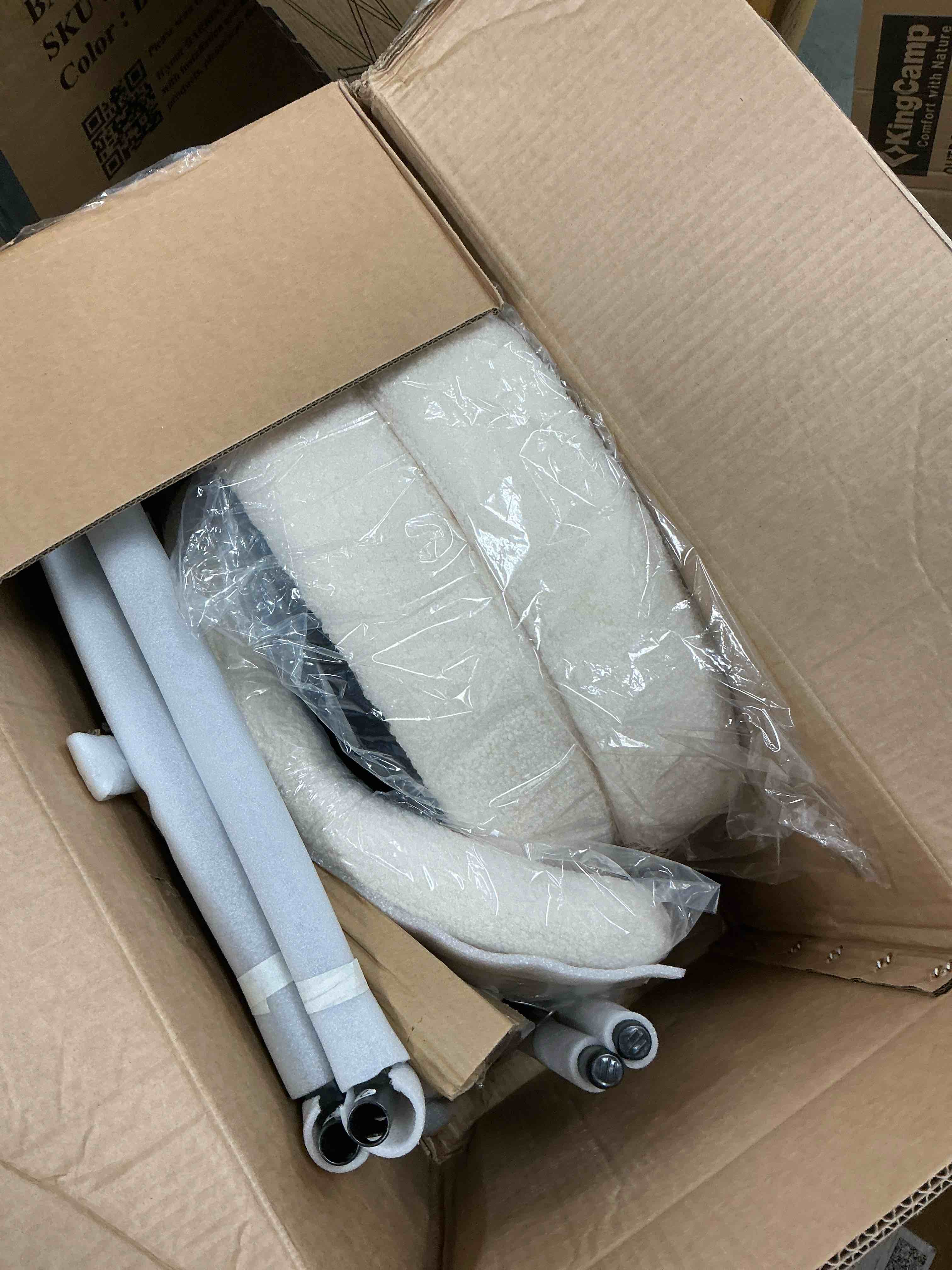 https://s3.amazonaws.com/lotting-images-prod/EmanualPiazza/PPE3664425_1757167801762.jpeg