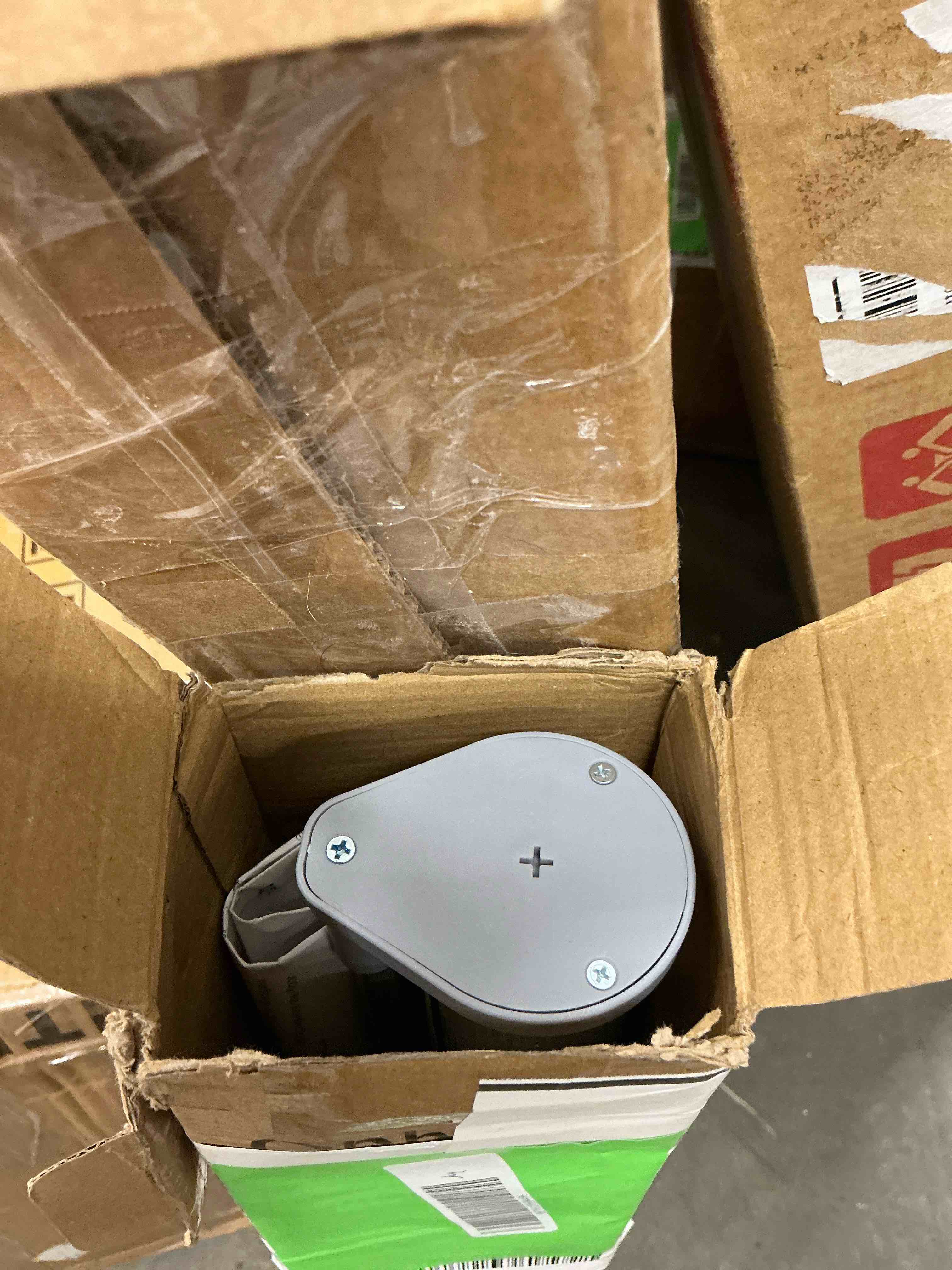https://s3.amazonaws.com/lotting-images-prod/EmanualPiazza/PPE3664482_1757343778409.jpeg