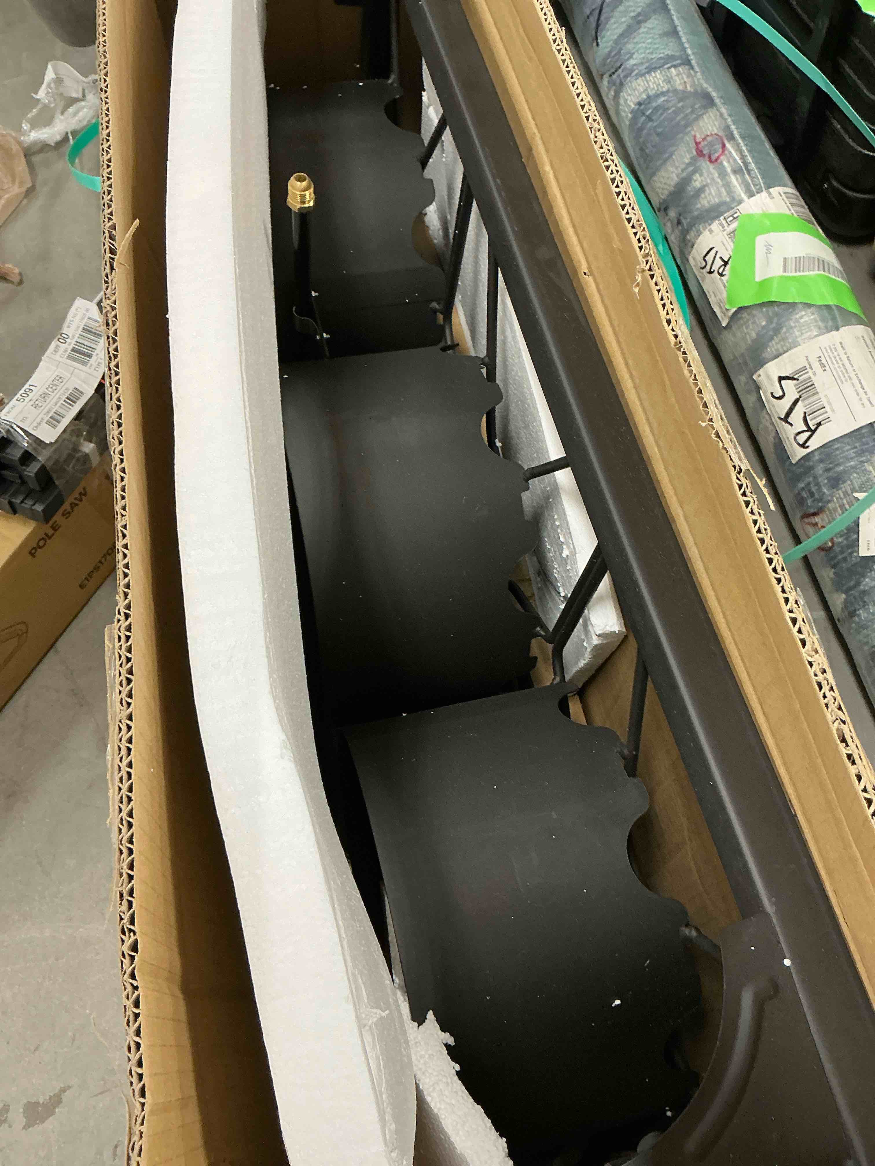https://s3.amazonaws.com/lotting-images-prod/EmanualPiazza/PPE3664520_1757589301657.jpeg