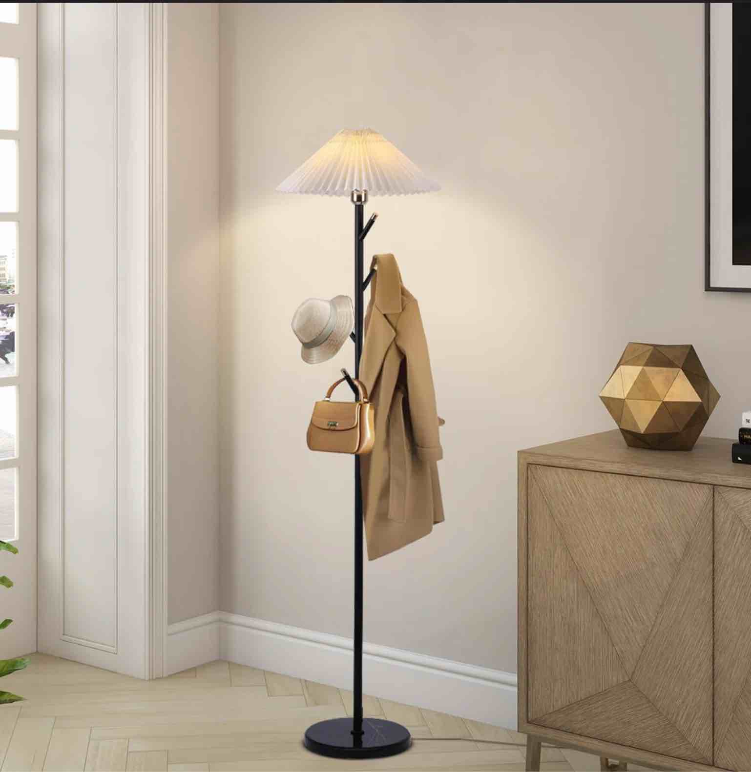 Widney 63.18'' 5-Hook Traditional Floor Lamp with 1 Bulb Included