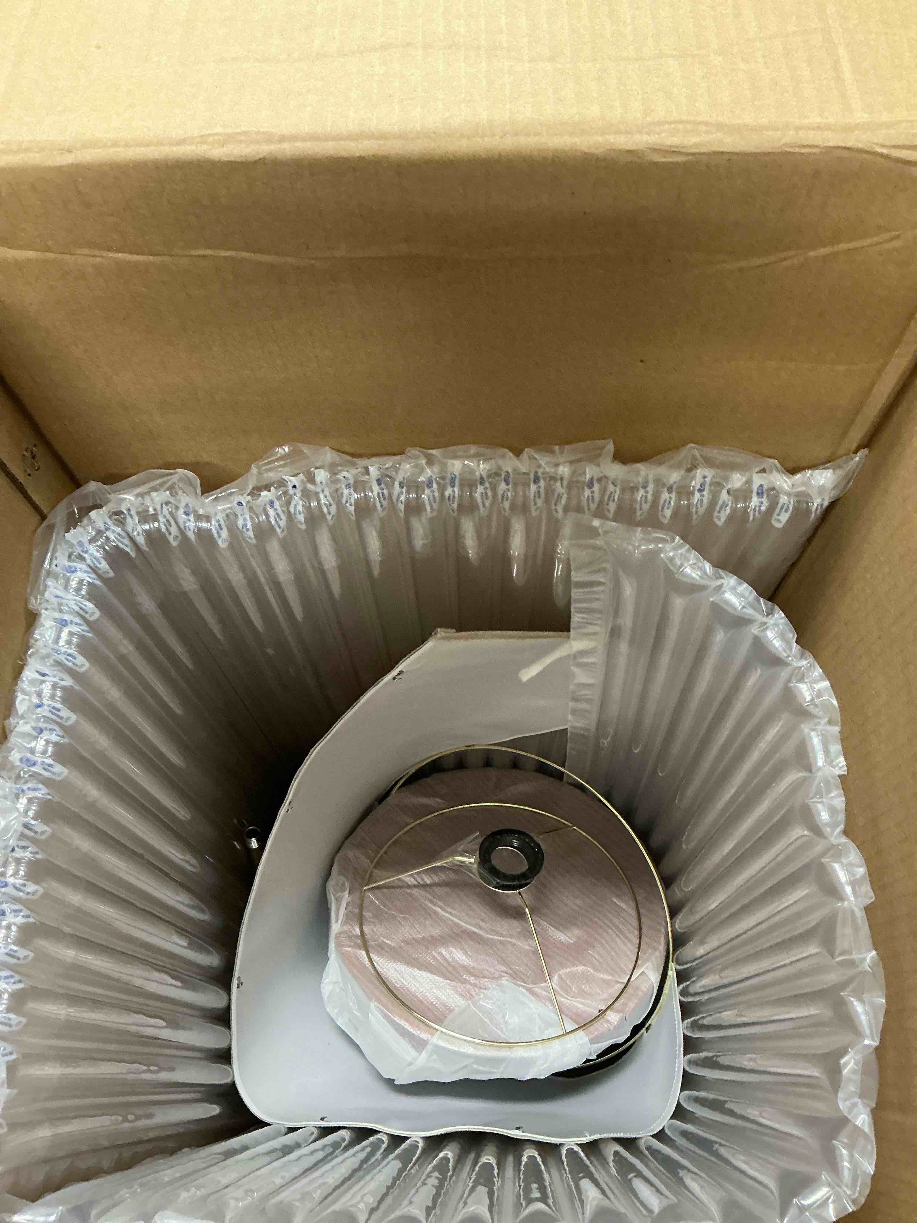 https://s3.amazonaws.com/lotting-images-prod/EmanualPiazza/PPE3664571_1758029140178.jpeg