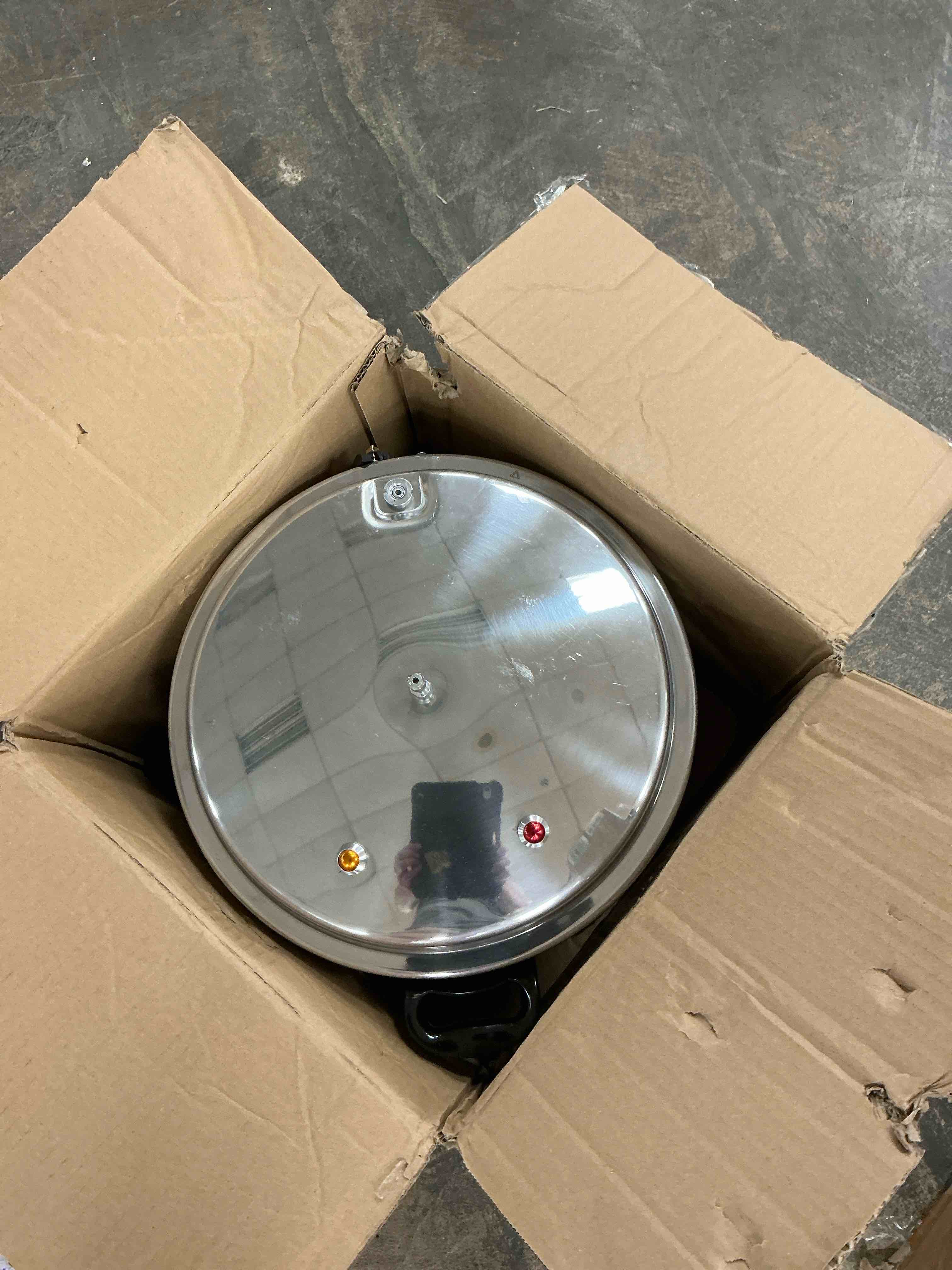 https://s3.amazonaws.com/lotting-images-prod/EmanualPiazza/PPE3664596_1758050834898.jpeg