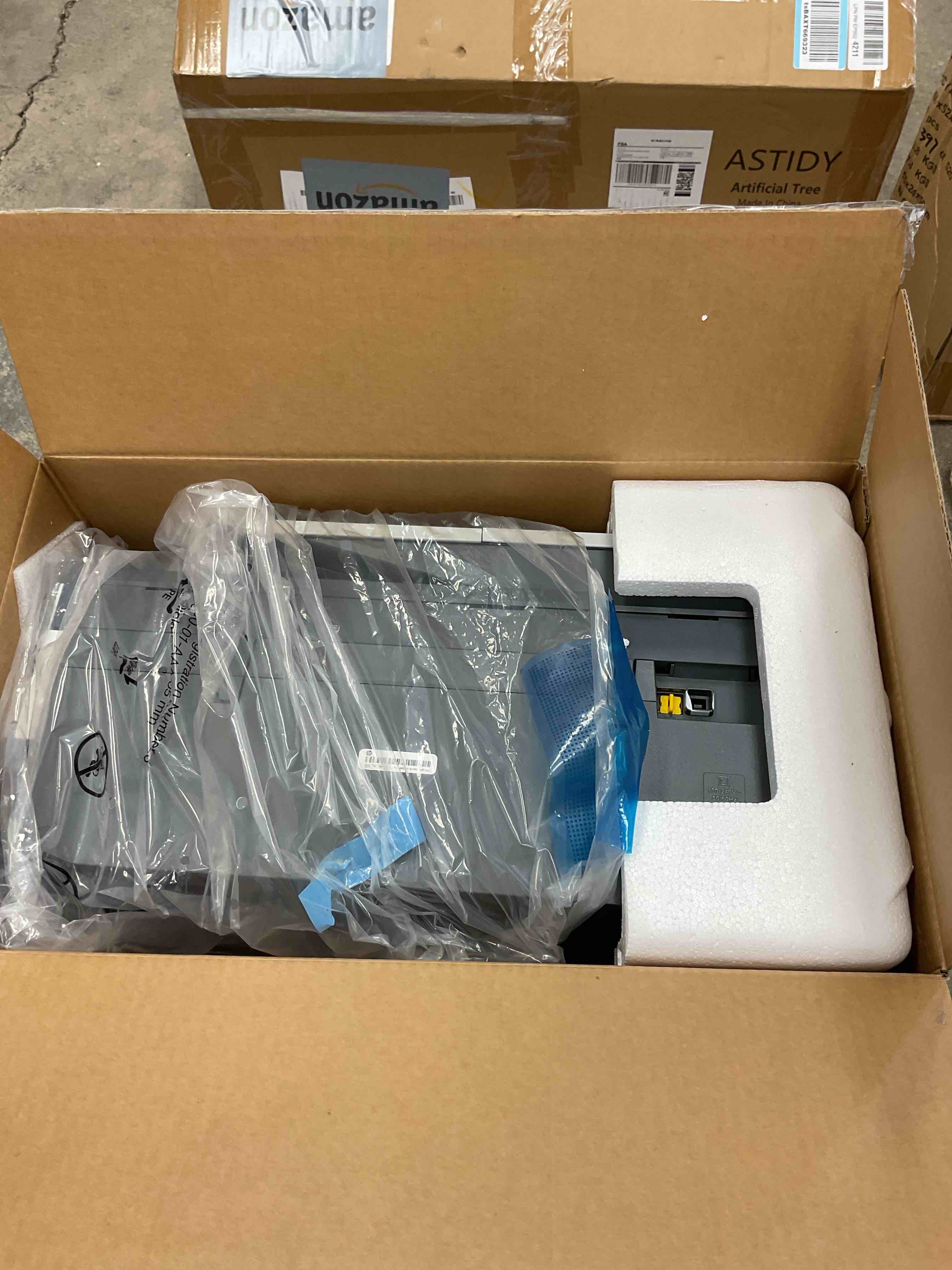 https://s3.amazonaws.com/lotting-images-prod/EmanualPiazza/PPE3664739_1758305999902.jpeg
