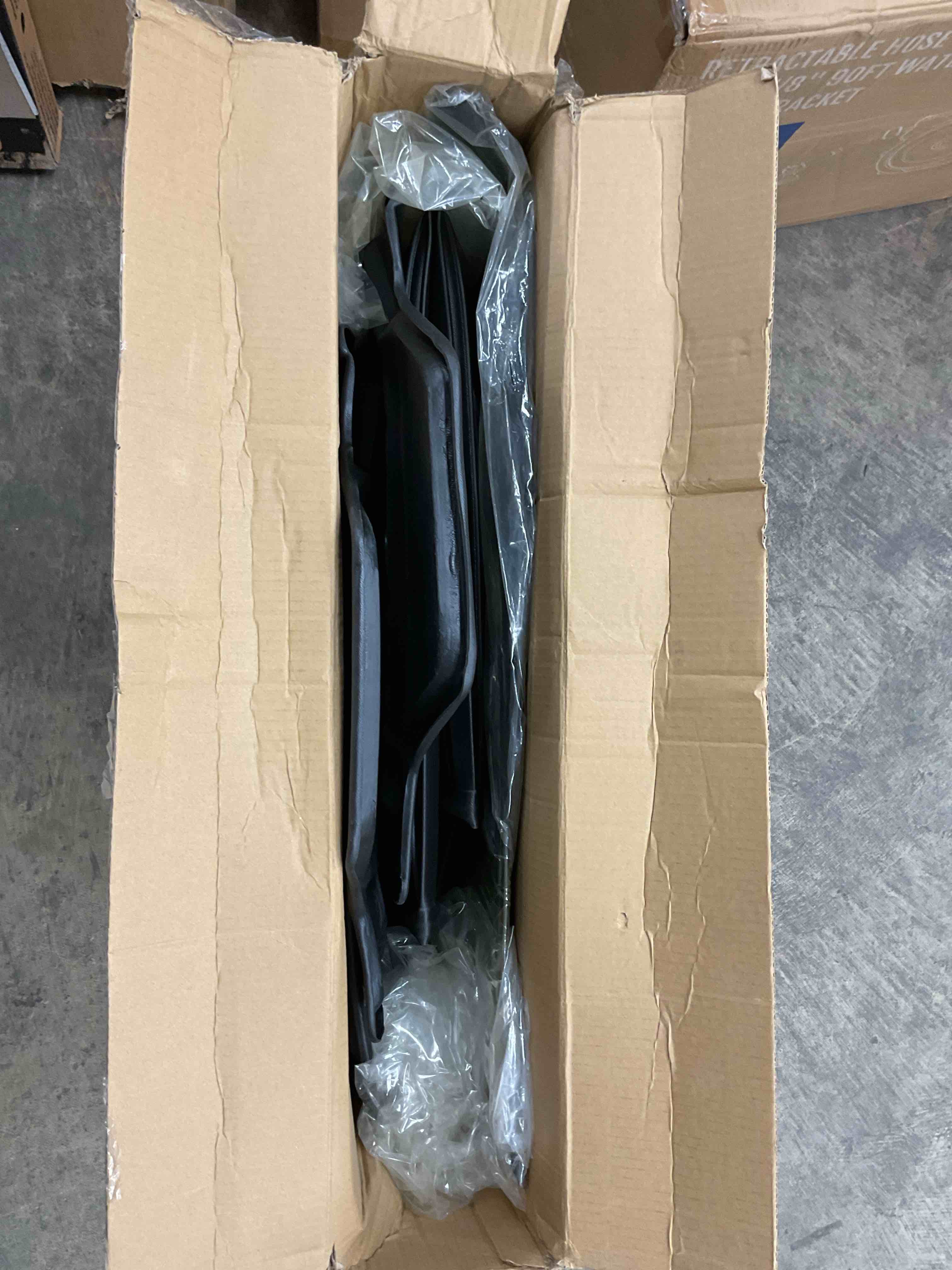 https://s3.amazonaws.com/lotting-images-prod/EmanualPiazza/PPE3664753_1758309388940.jpeg