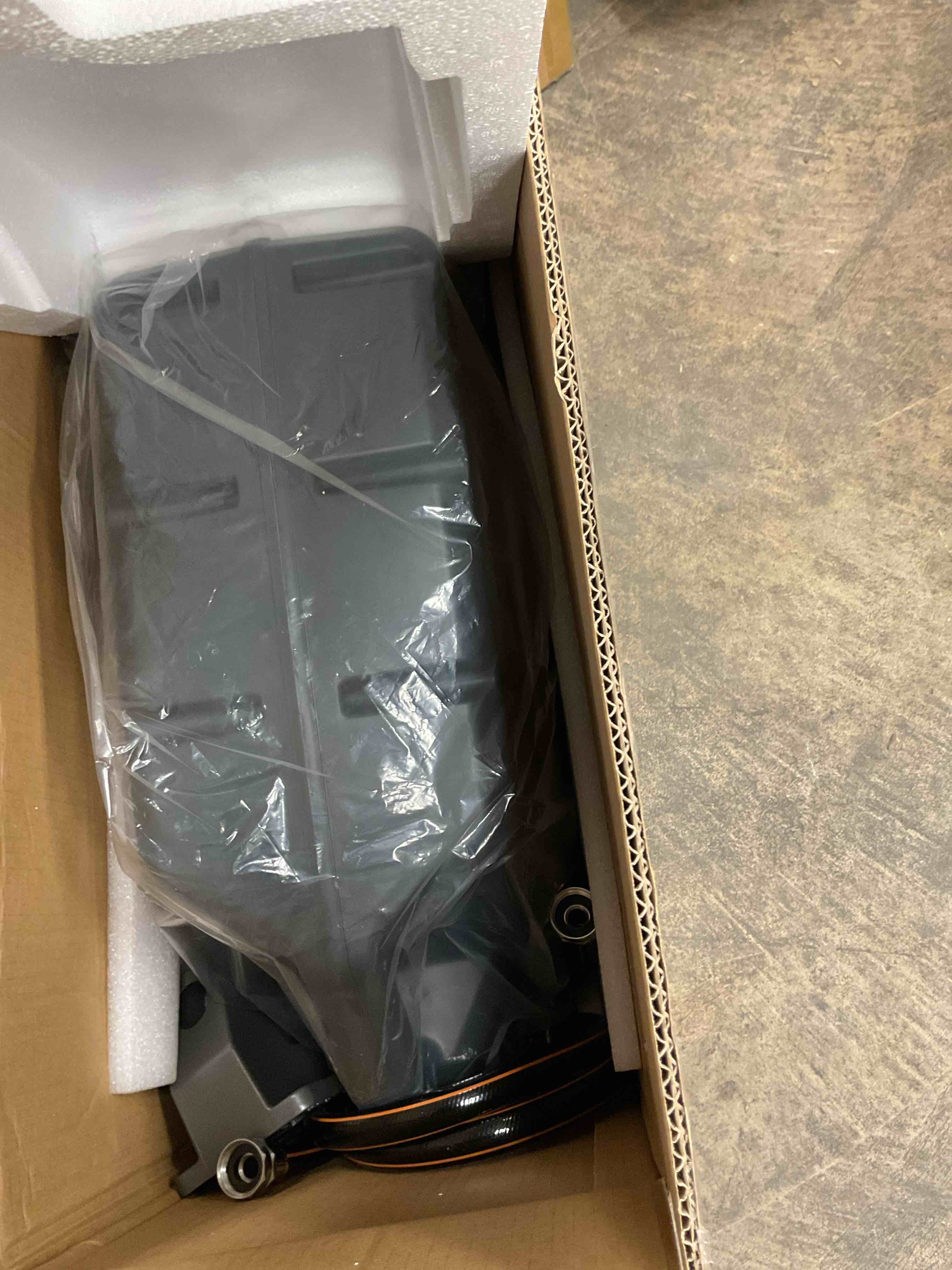 https://s3.amazonaws.com/lotting-images-prod/EmanualPiazza/PPE3664756_1758309899201.jpeg