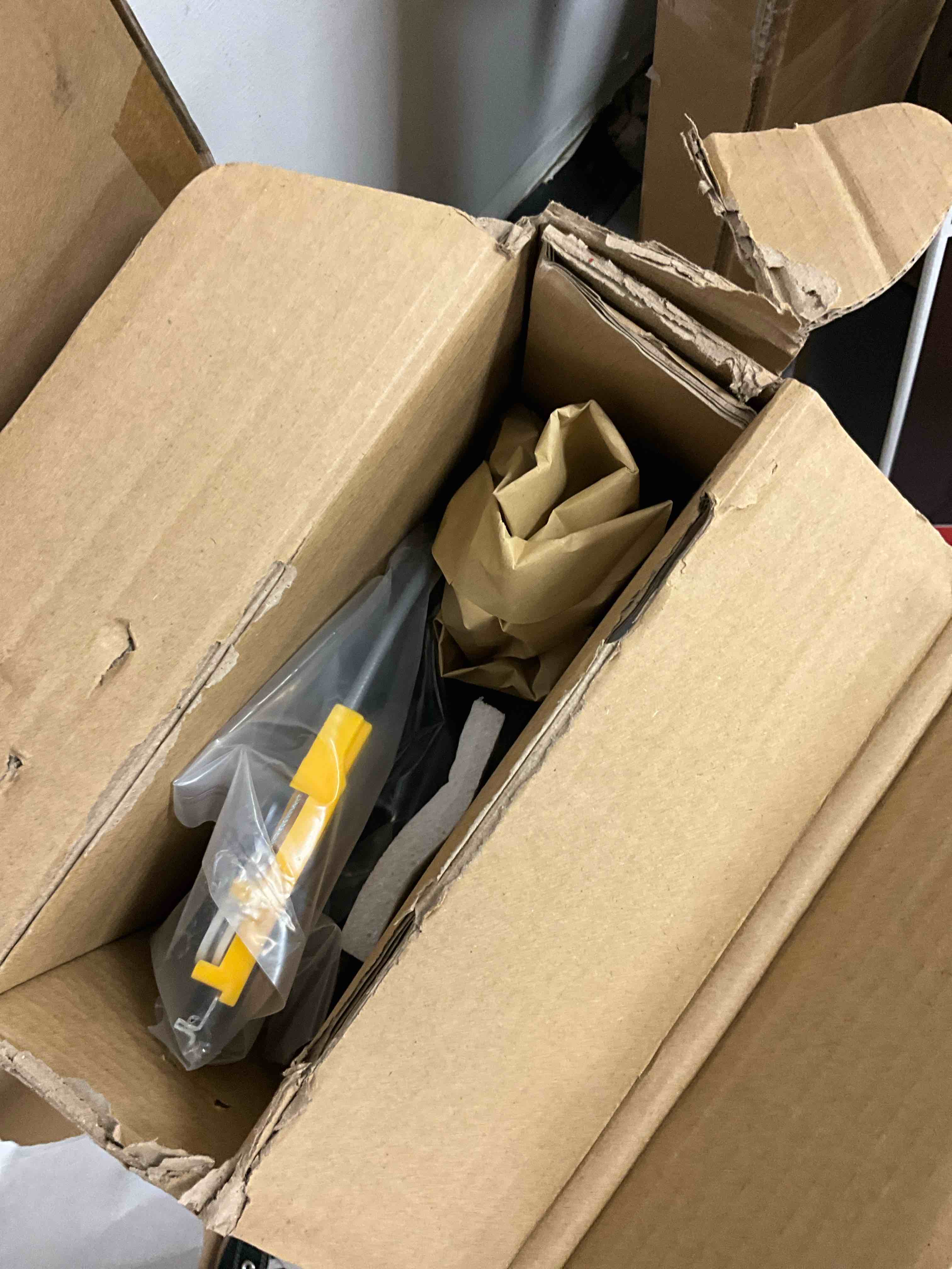 https://s3.amazonaws.com/lotting-images-prod/EmanualPiazza/PPE3664831_1758388074182.jpeg