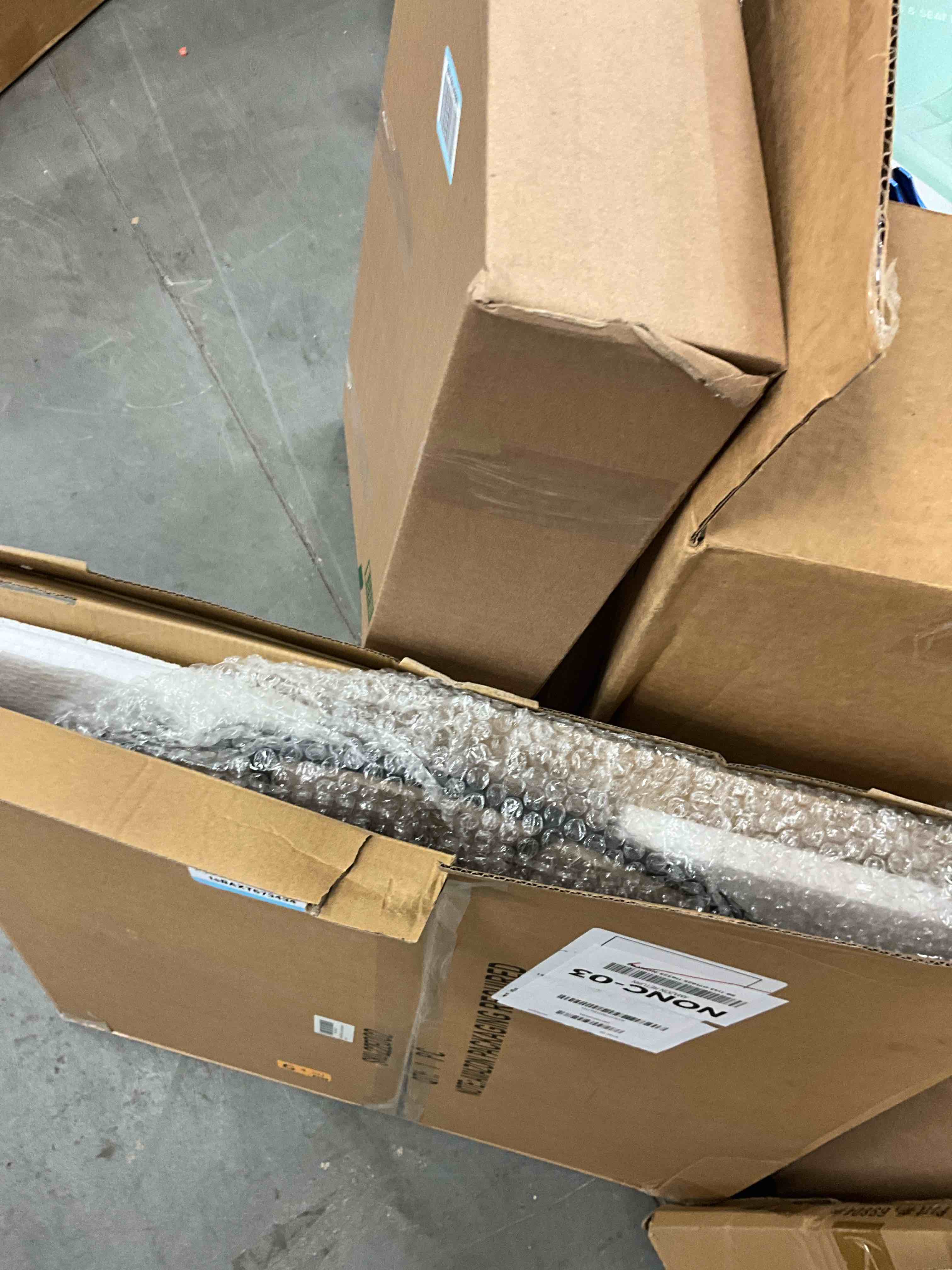 https://s3.amazonaws.com/lotting-images-prod/EmanualPiazza/PPE3664834_1758387867500.jpeg