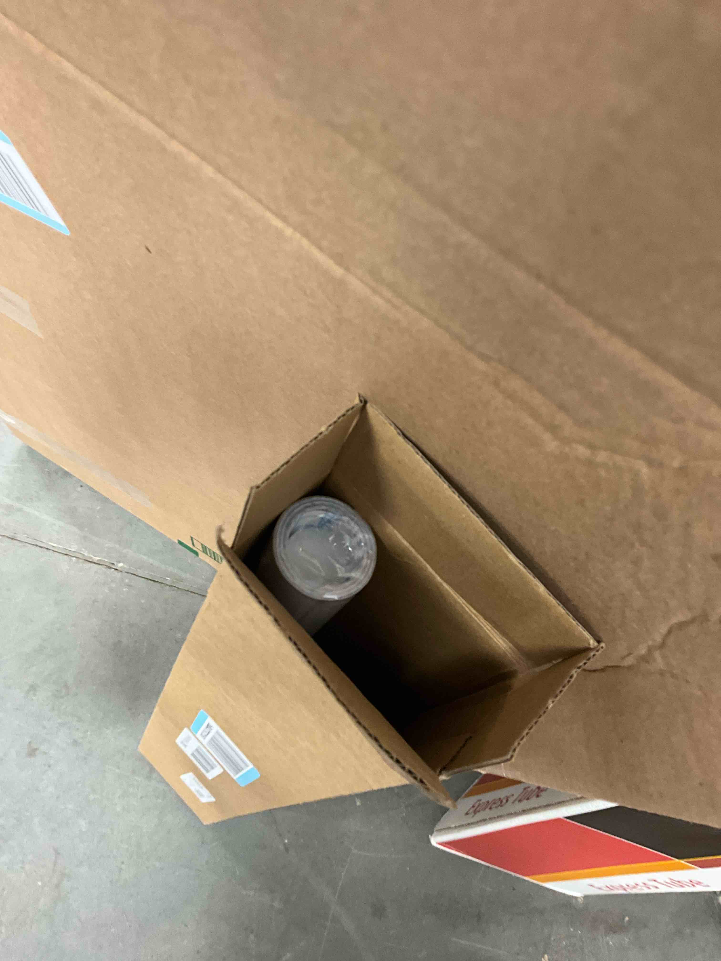 https://s3.amazonaws.com/lotting-images-prod/EmanualPiazza/PPE3664837_1758387586810.jpeg