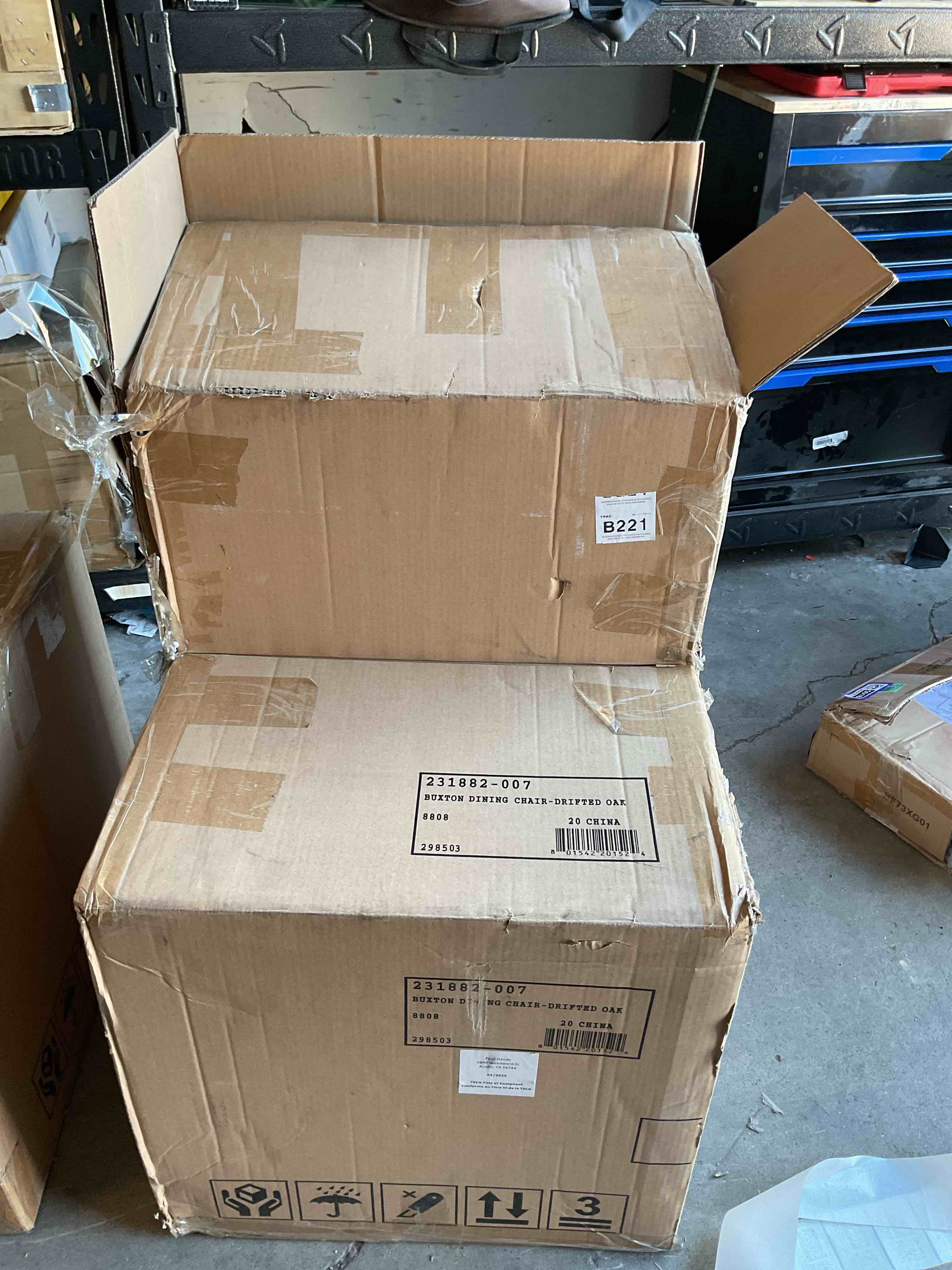 https://s3.amazonaws.com/lotting-images-prod/EmanualPiazza/PPE3665019_1759243537783.jpeg