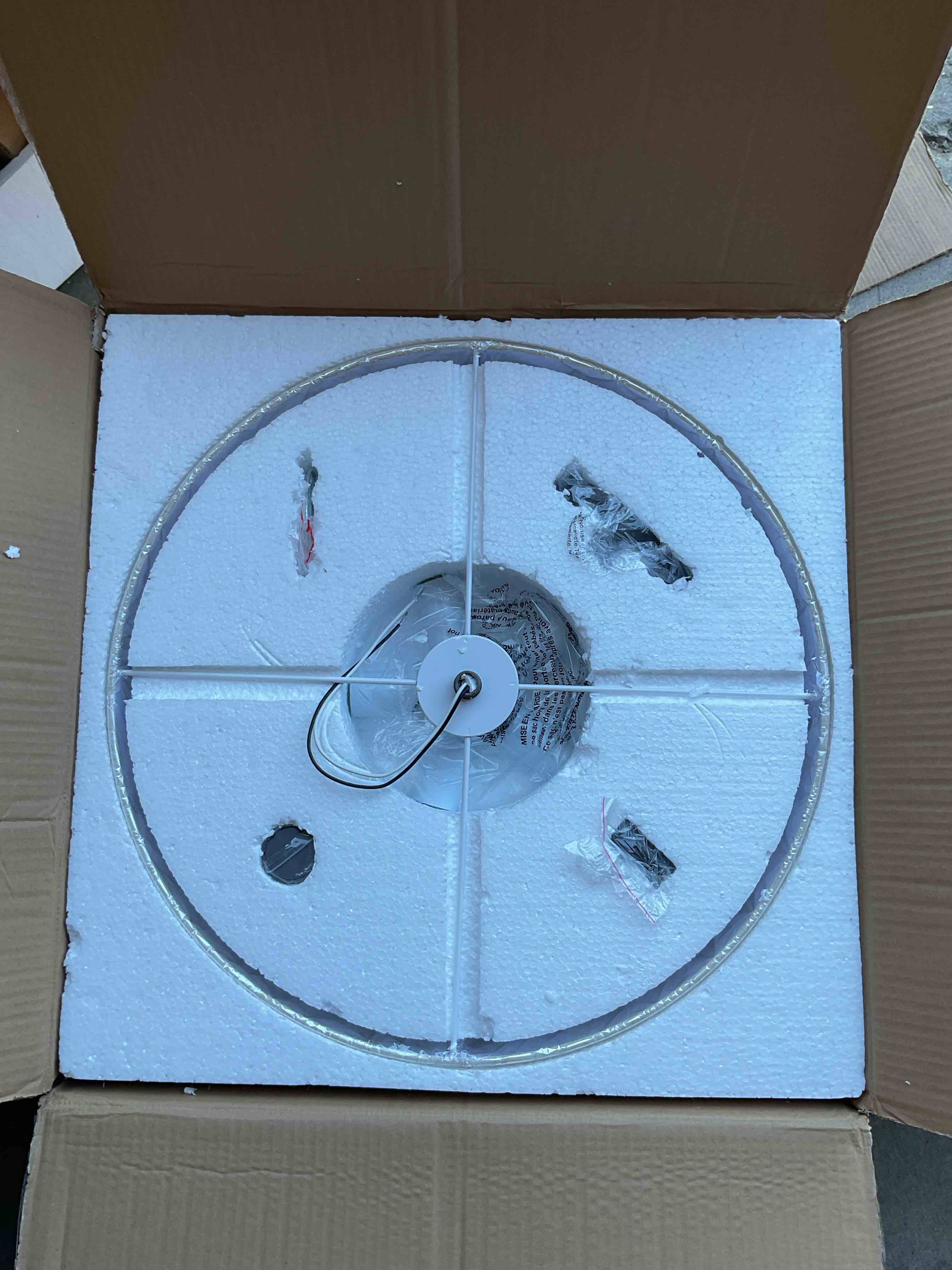 https://s3.amazonaws.com/lotting-images-prod/EmanualPiazza/PPE3665024_1759244805397.jpeg