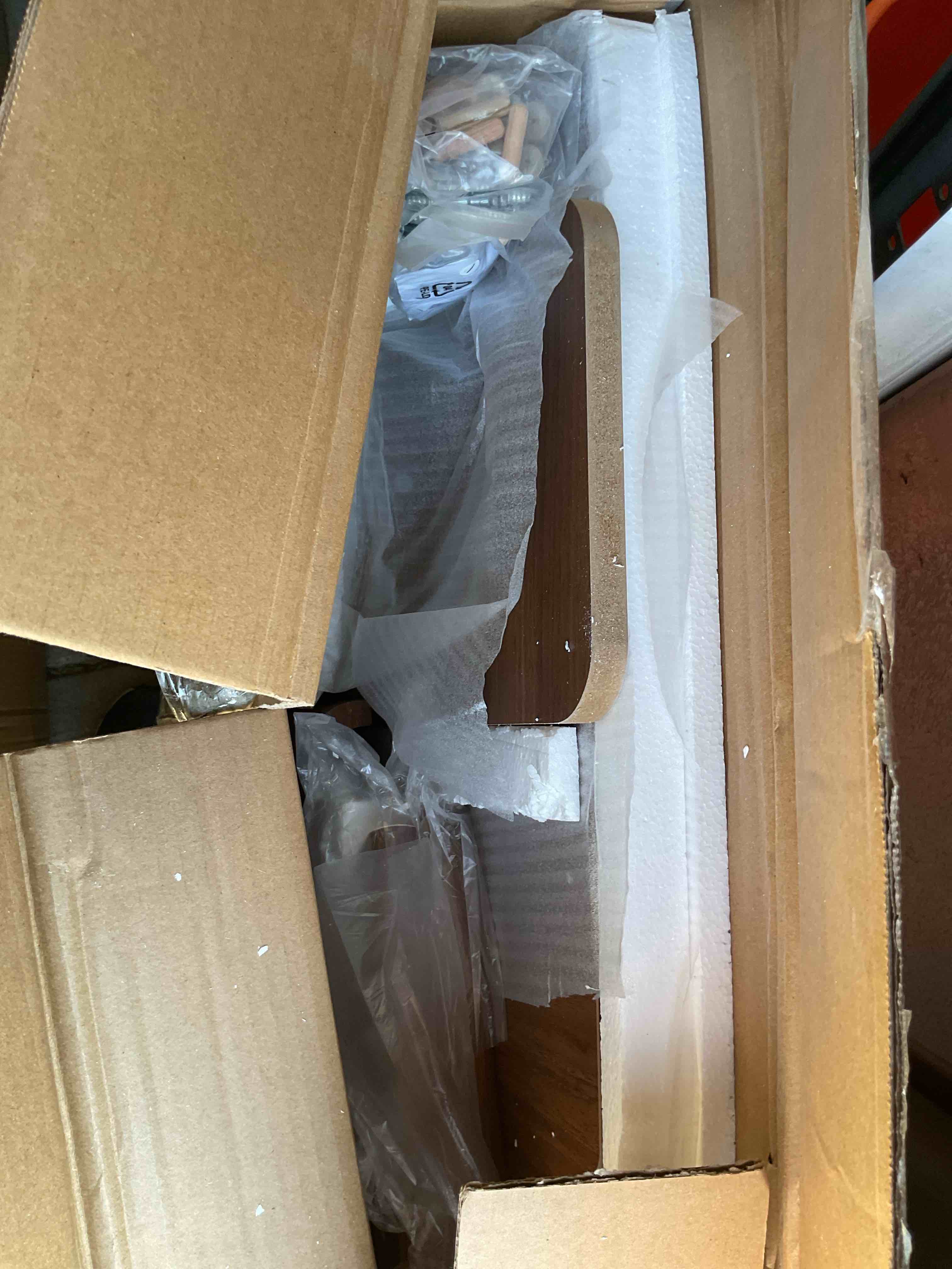 https://s3.amazonaws.com/lotting-images-prod/EmanualPiazza/PPE3665054_1759245940955.jpeg